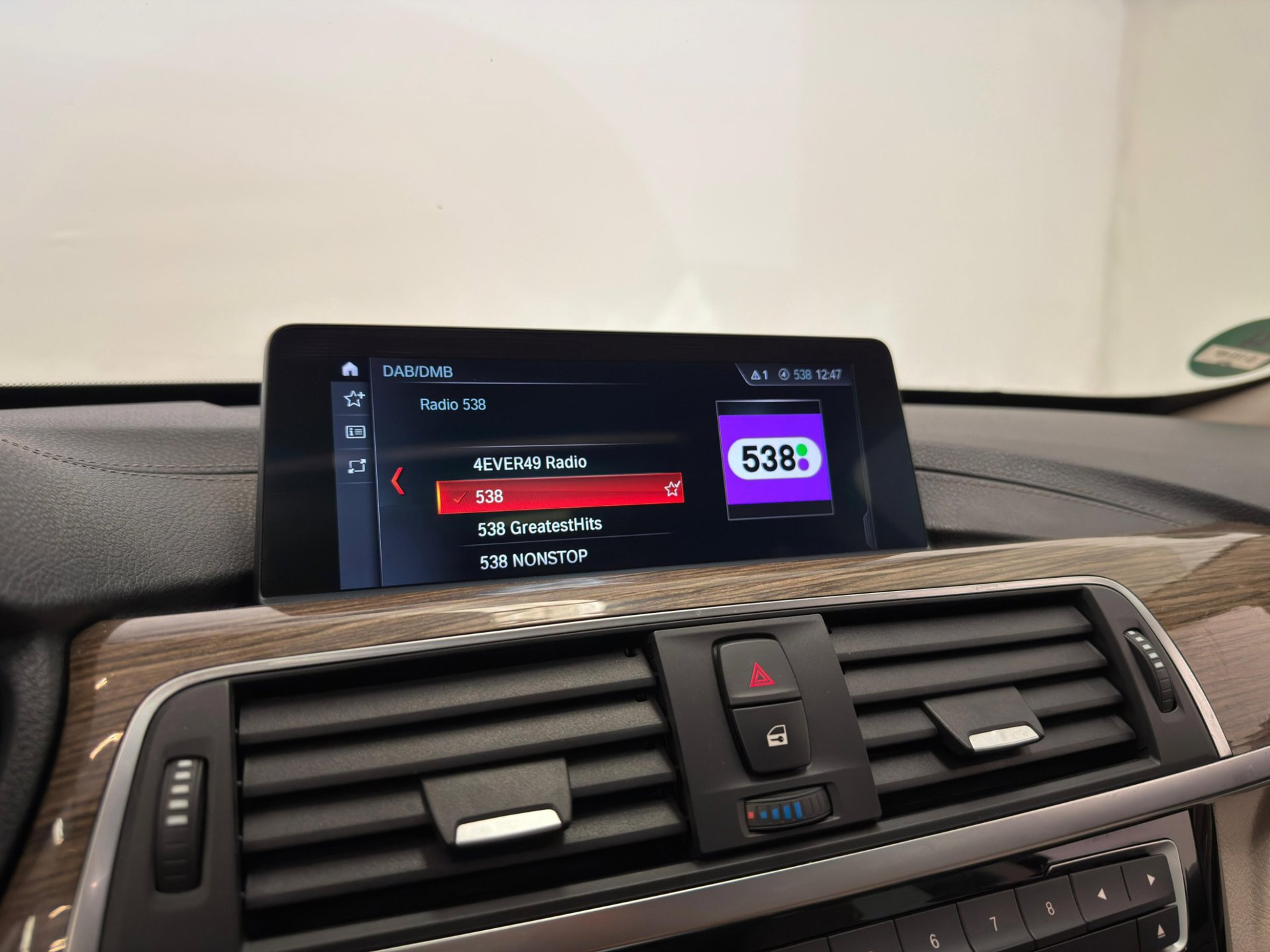 Foto van BMW 320i