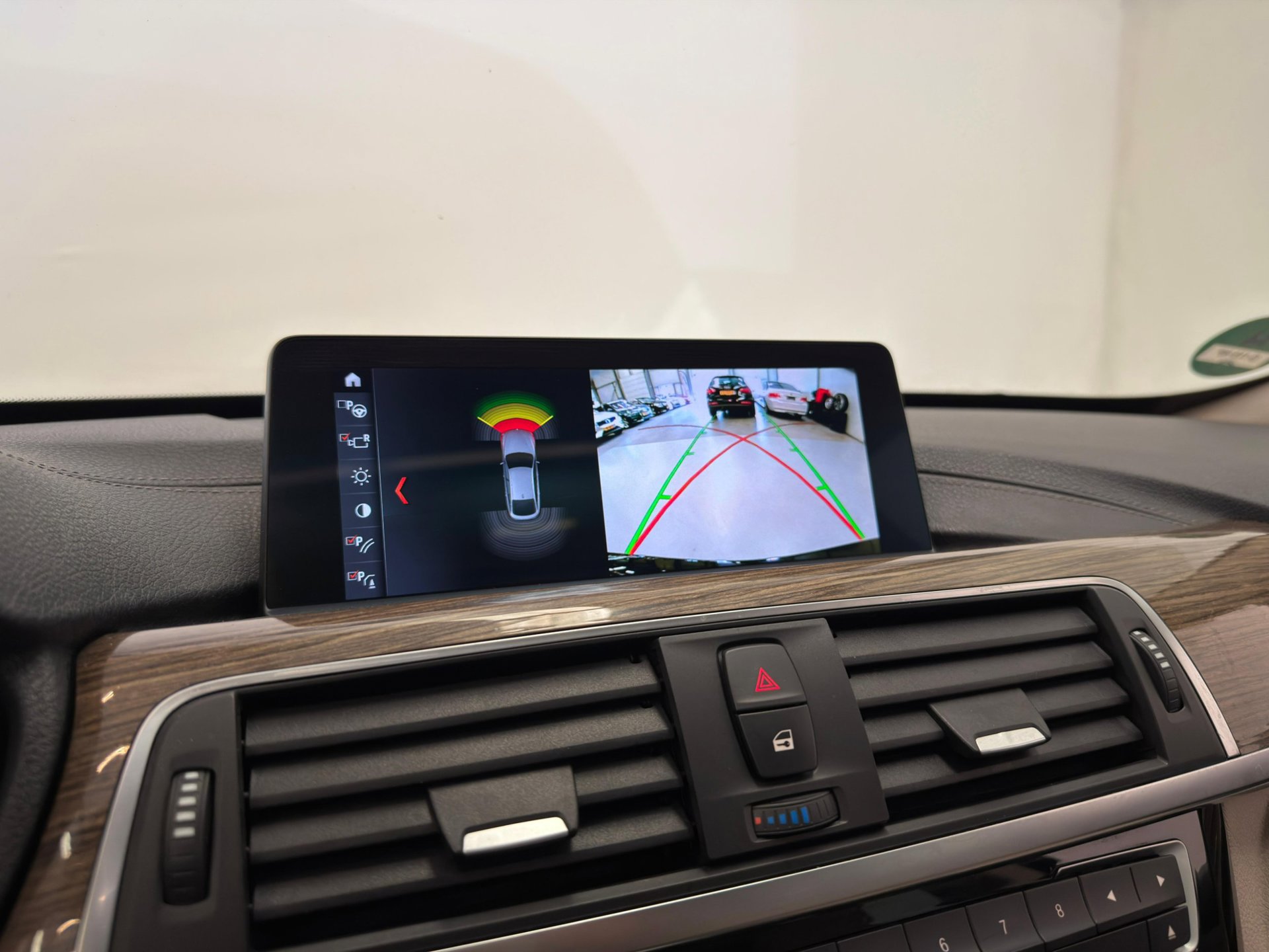 Foto van BMW 320i