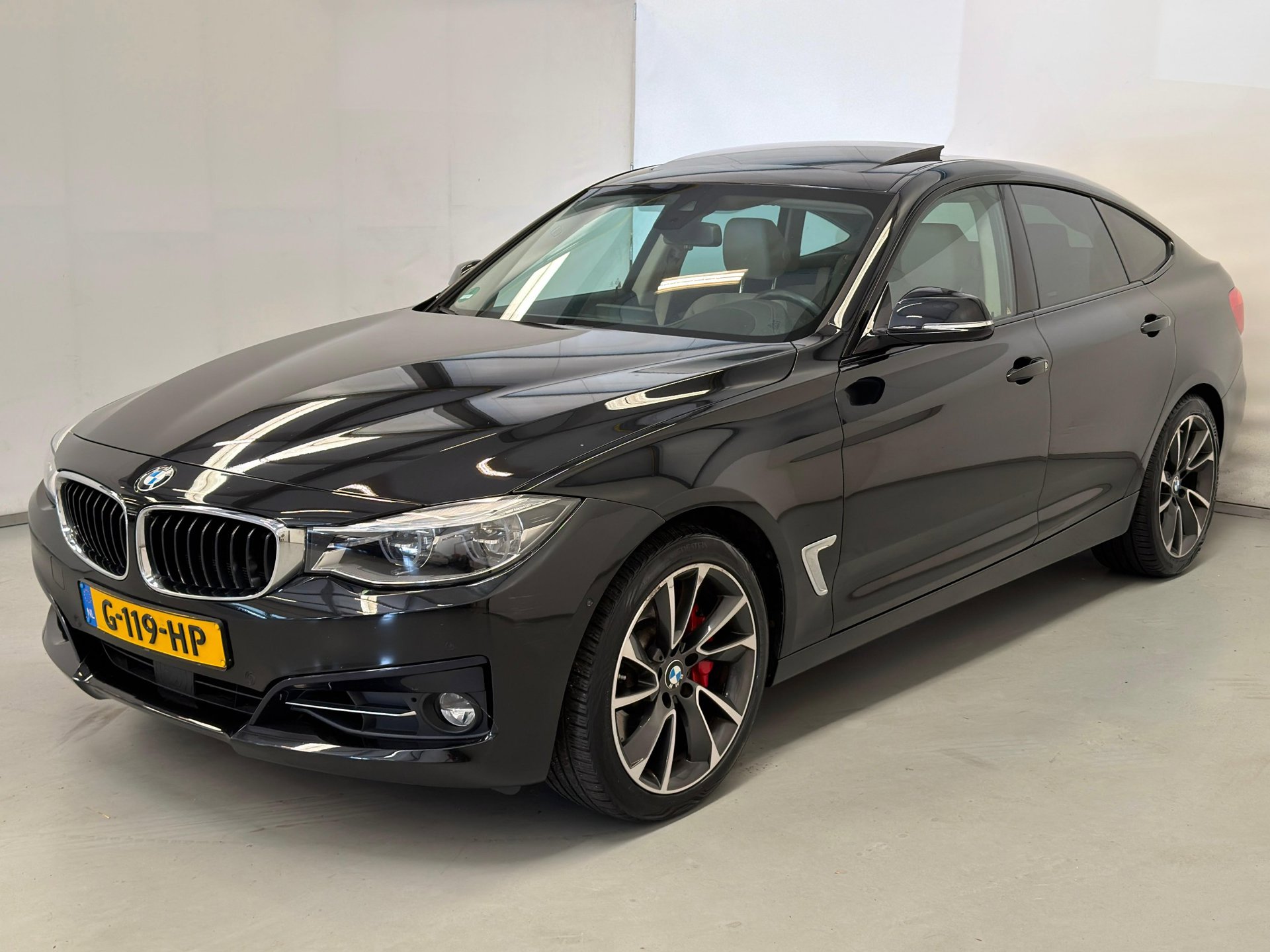 Foto van BMW 320i