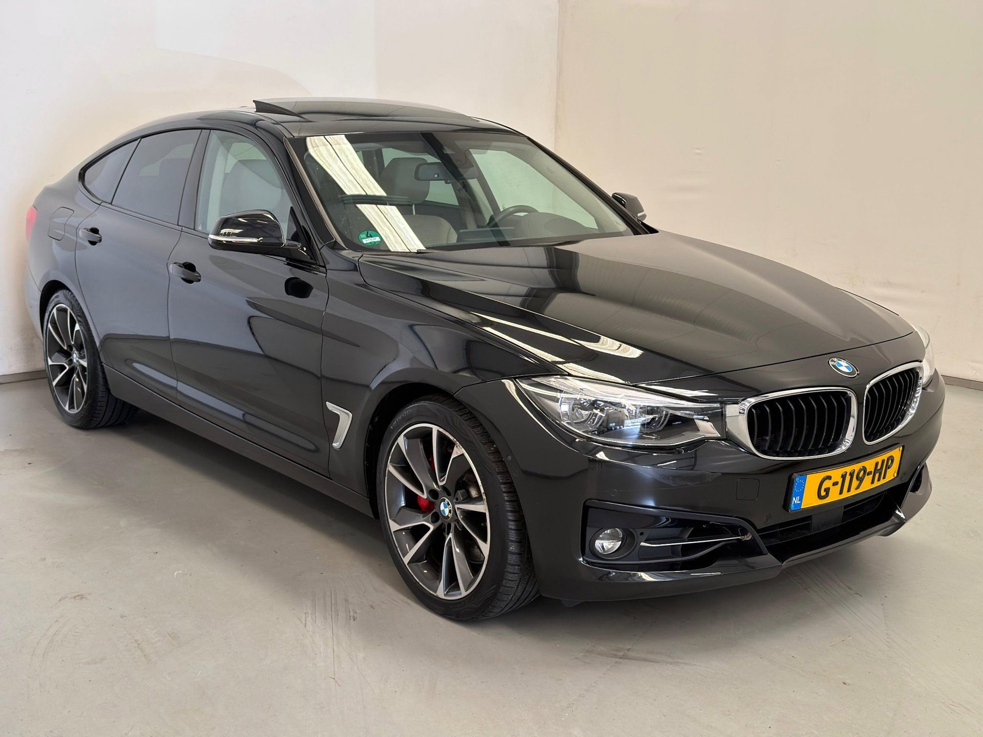 Foto van BMW 320i