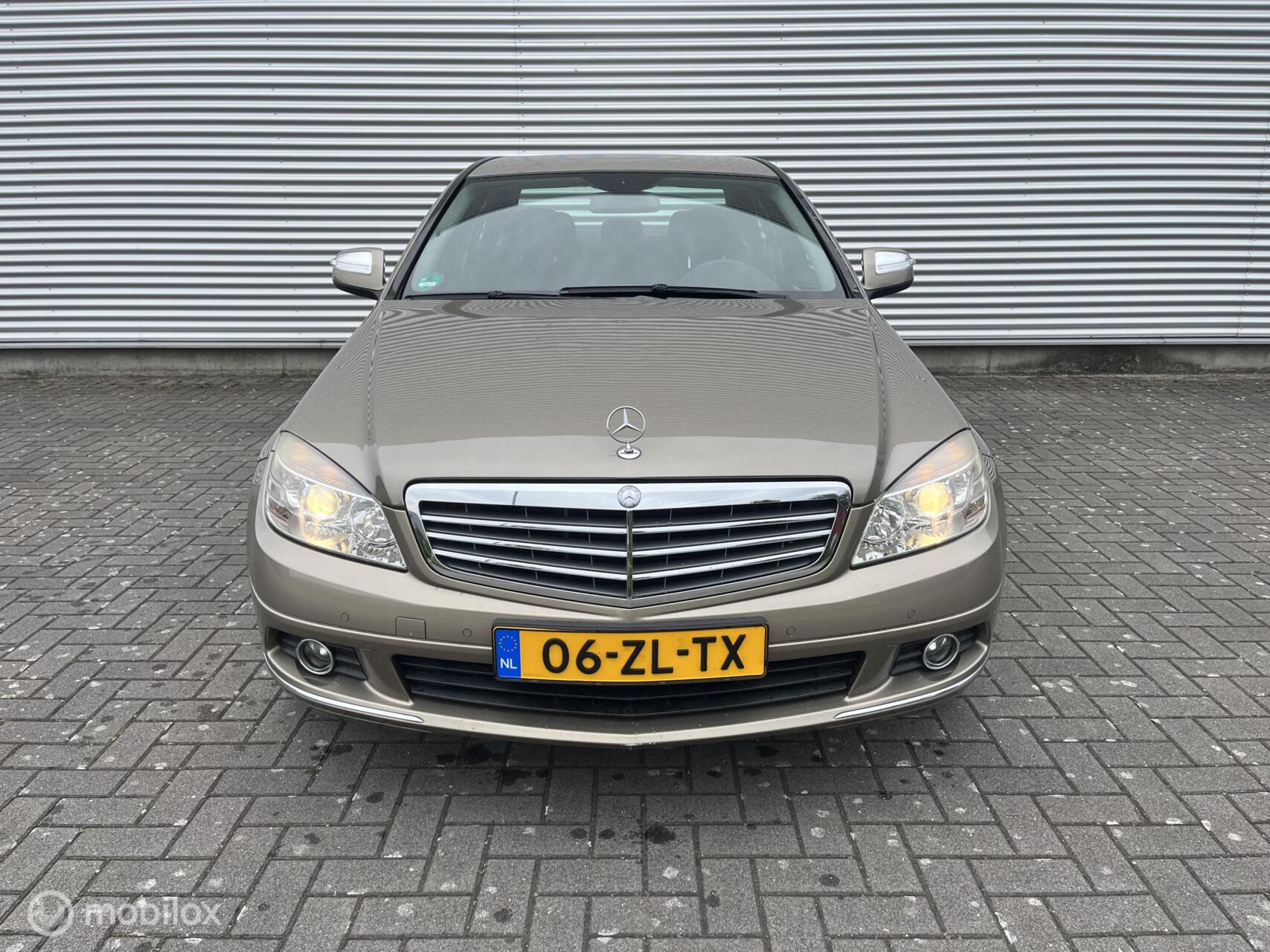 Foto van Mercedes-Benz C 200 Kompressor