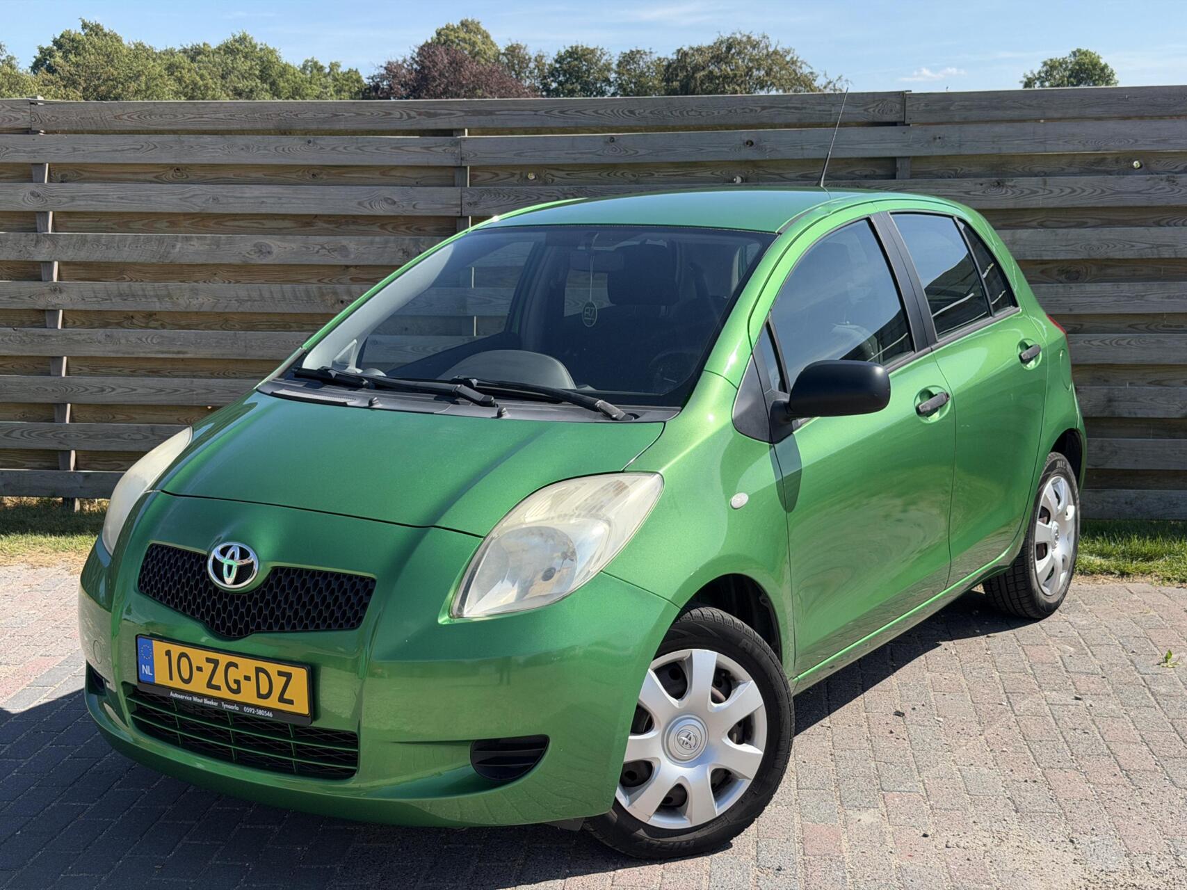 Toyota Toyota Yaris 1.0 VVTi NAP Airco 2008 - voorkant