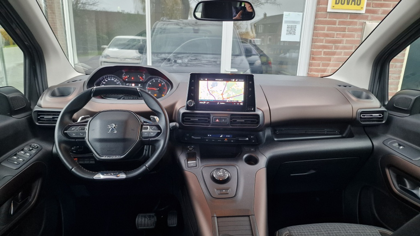 Foto van Peugeot Rifter