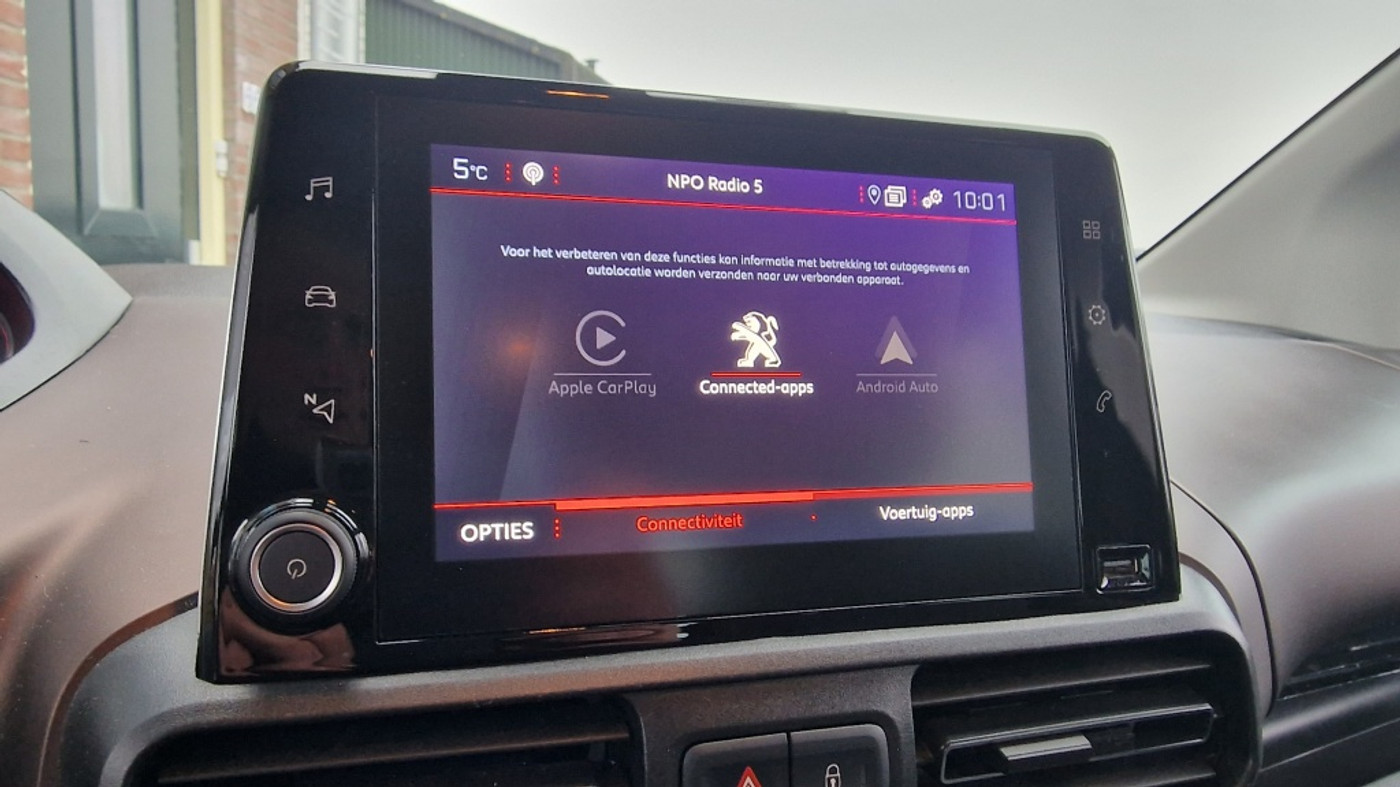 Foto van Peugeot Rifter