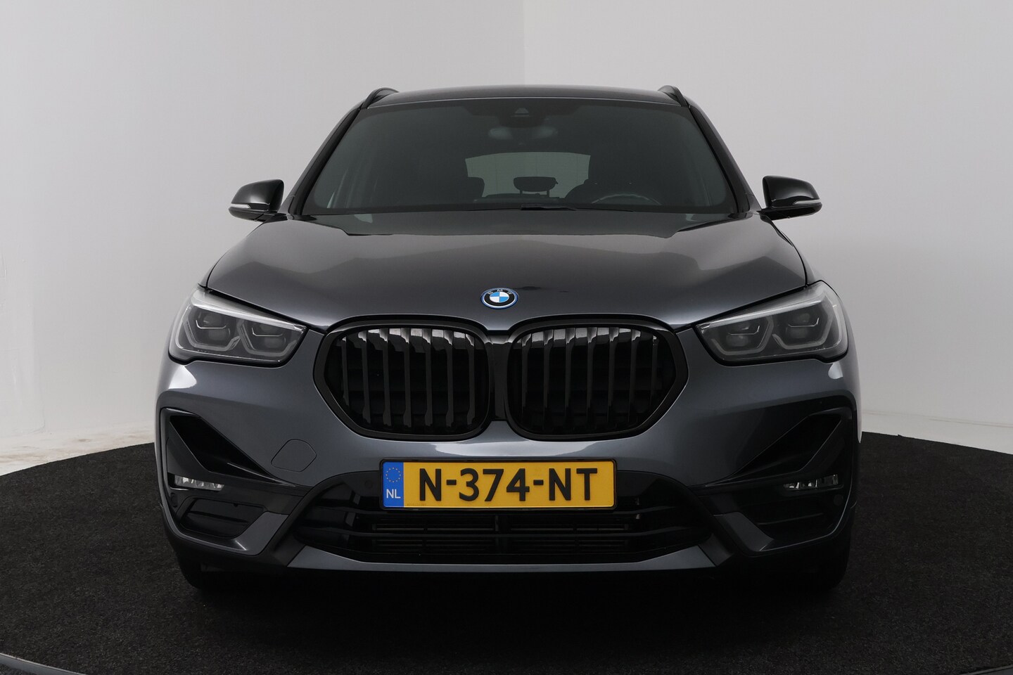 Foto van BMW X1 Xdrive25e
