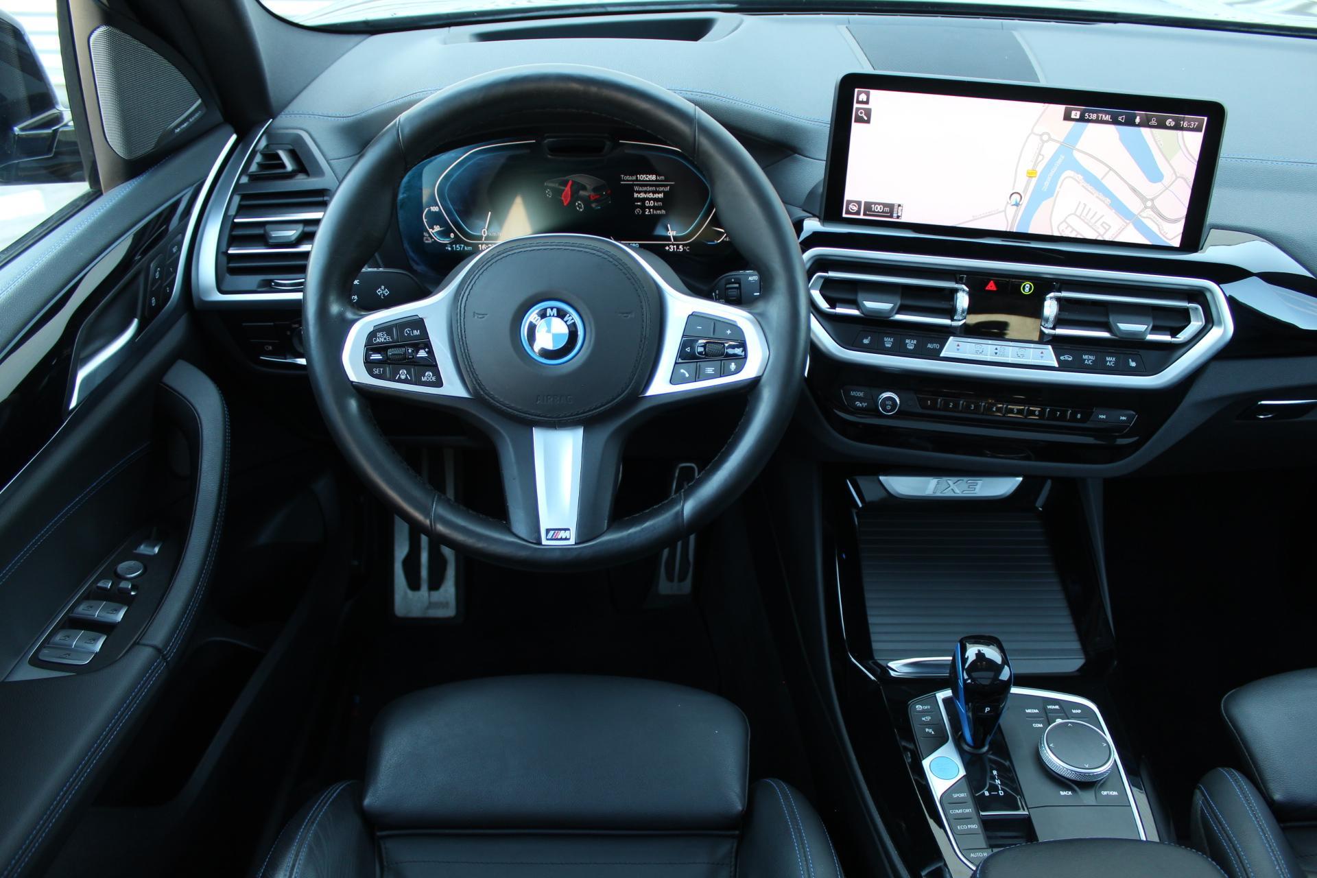 Foto van BMW Ix3