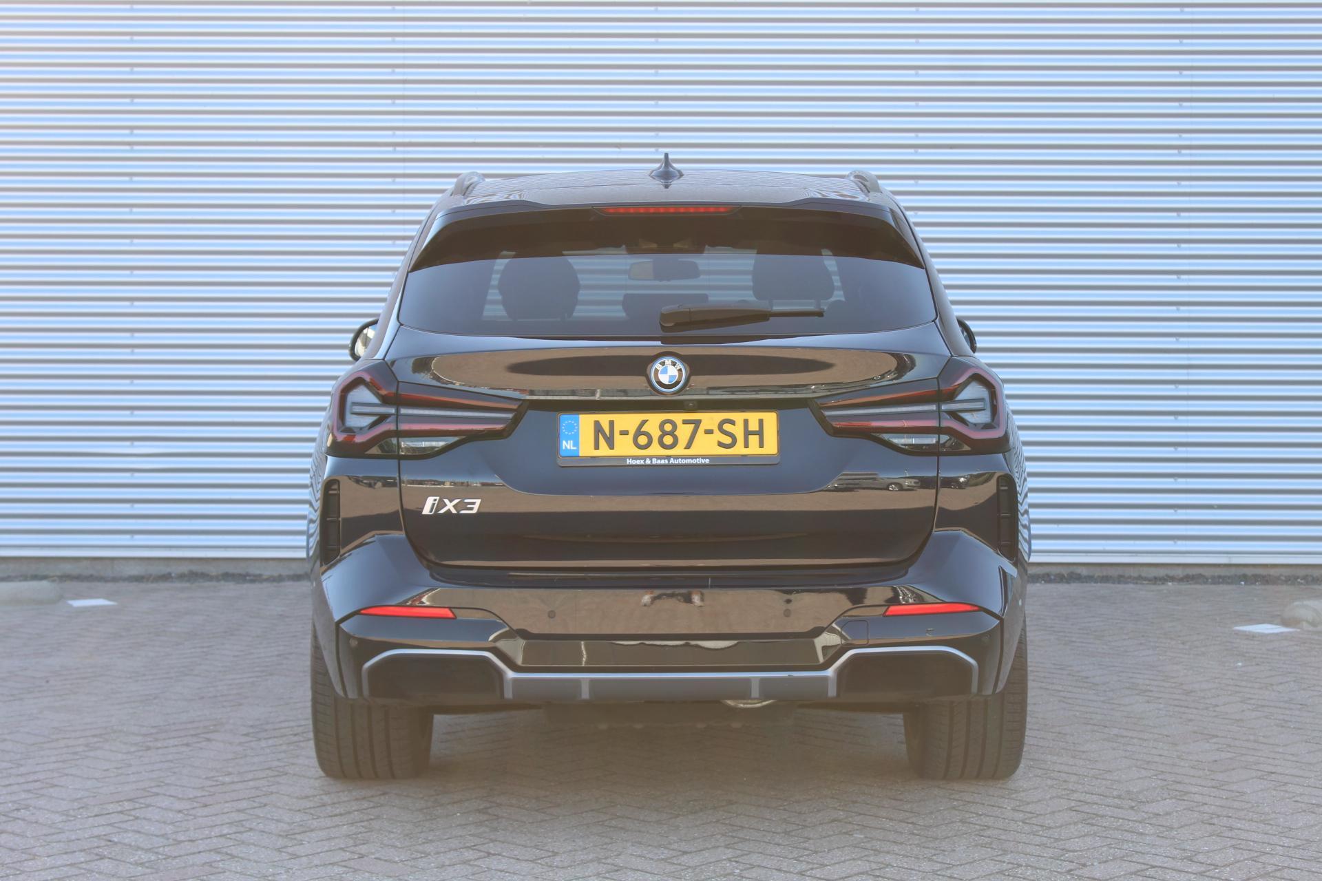 Foto van BMW Ix3