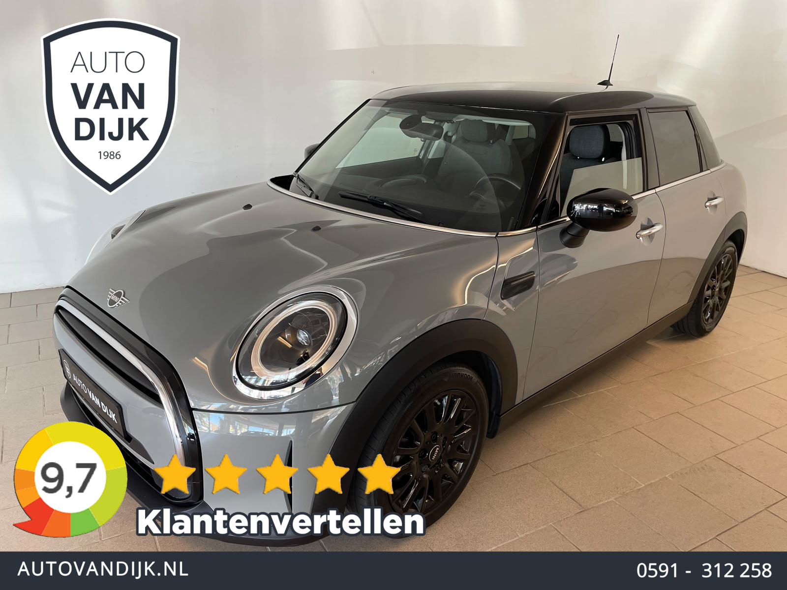 Mini Cooper 1.5 Cooper Business Edition AUTOMAAT AIRCO CRUISE SPORTSTOELEN APPLE CARPLAY NAVI ZWARTE LM VELGEN EN DAK SUPER MOOI 2021 - voorkant