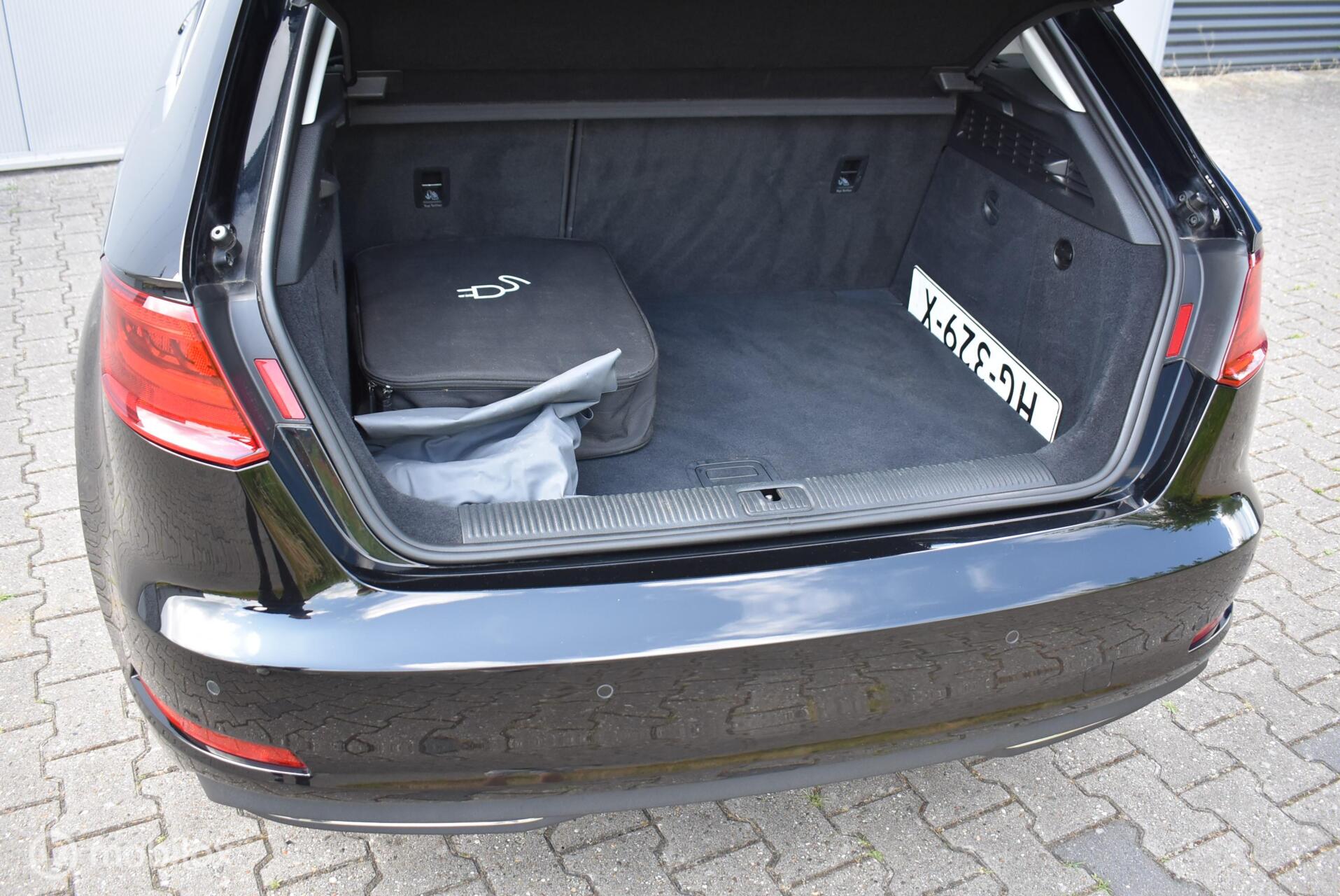 Foto van Audi A3 Sportback E-tron