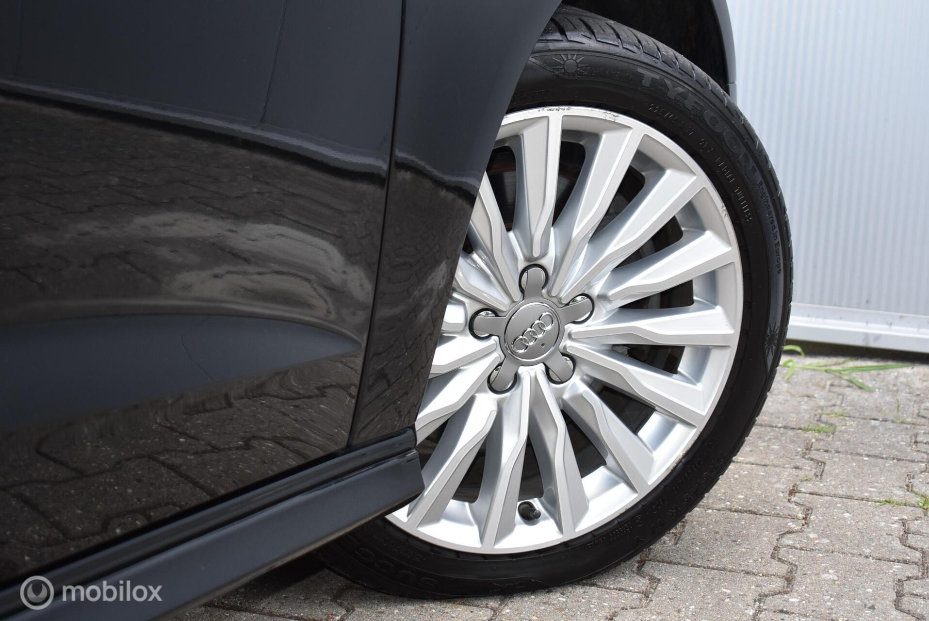 Foto van Audi A3 Sportback E-tron