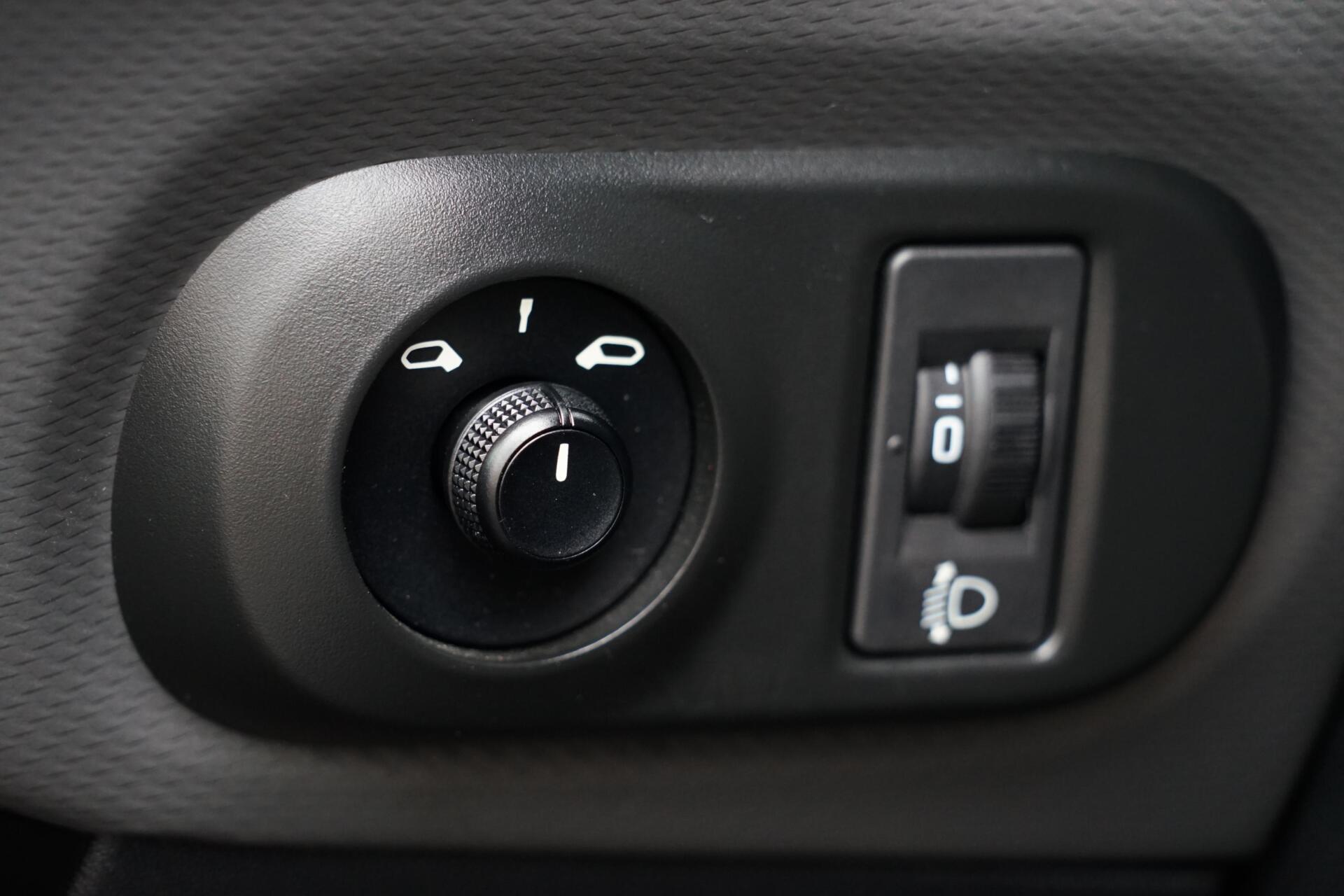 Foto van Citroen C4 Cactus