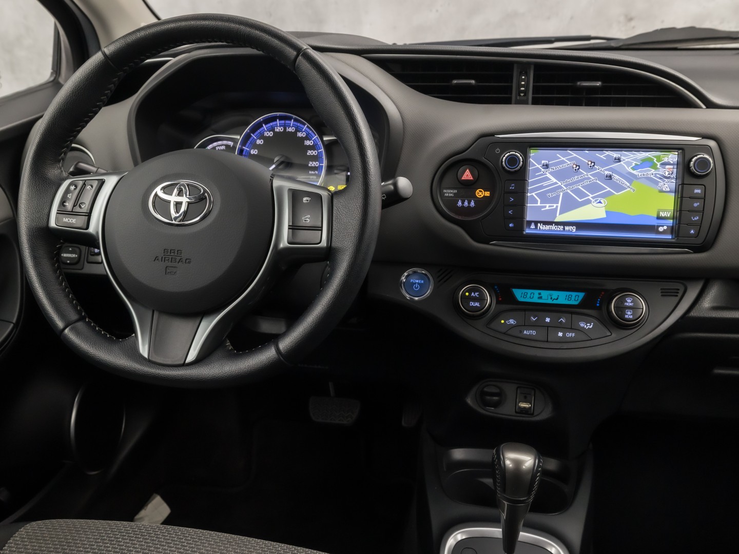 Foto van Toyota Toyota Yaris Hybrid