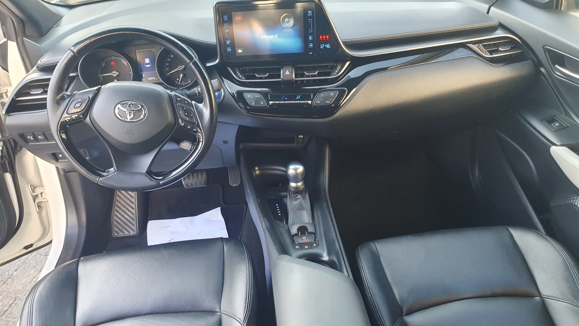 Foto van Toyota Toyota C-hr