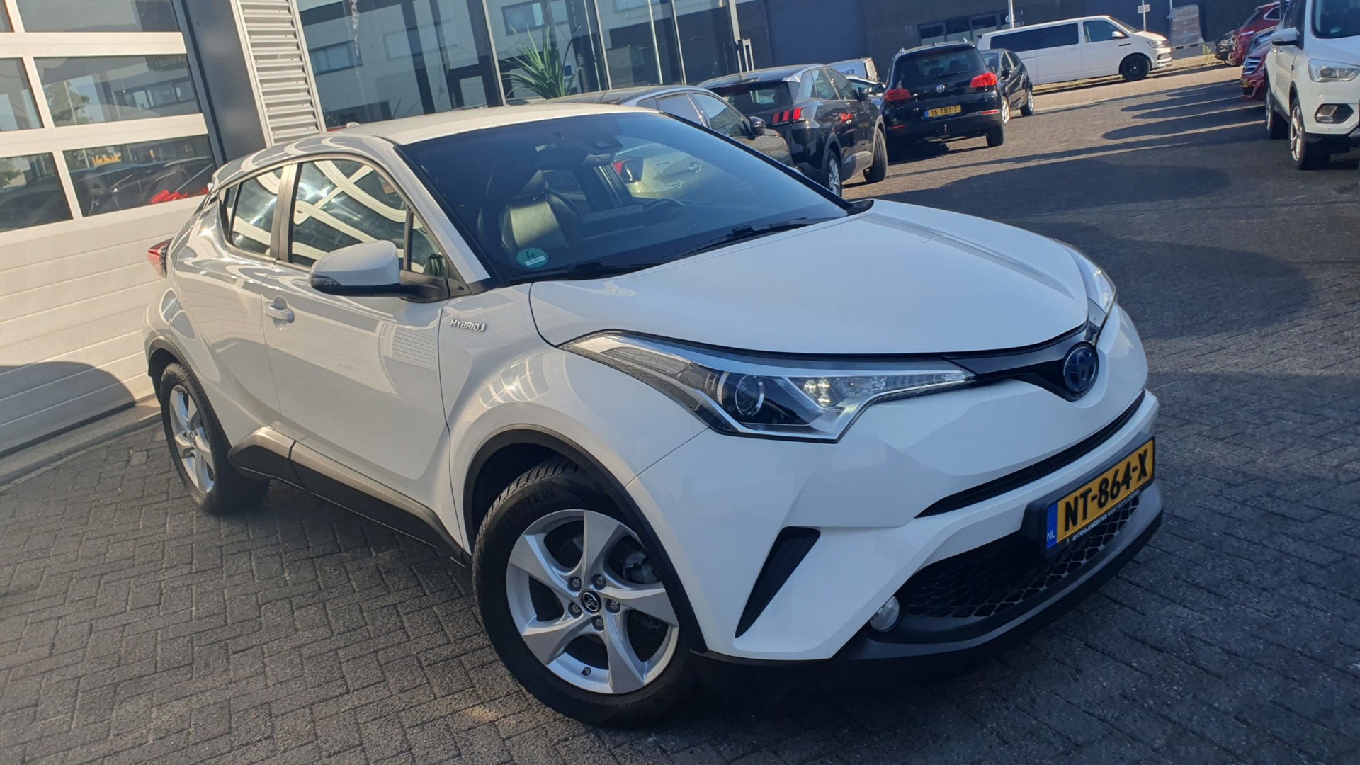 Foto van Toyota Toyota C-hr