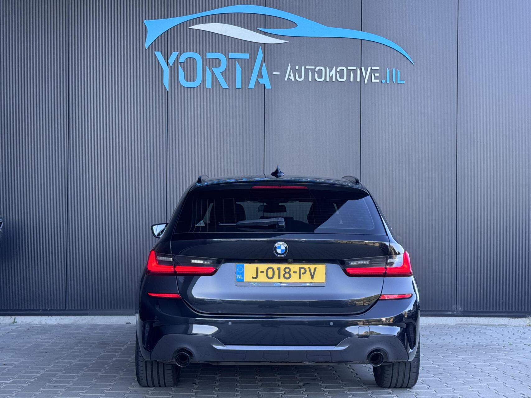 Foto van BMW 318i