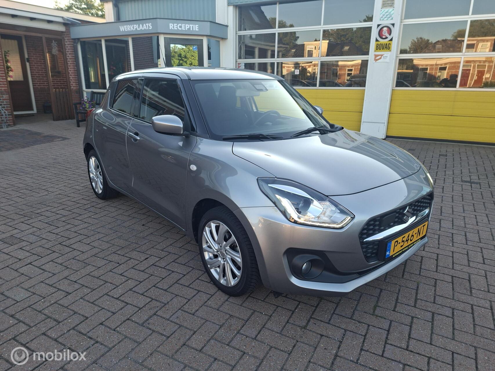 Suzuki Swift 1.2 Comfort Smart Hybrid 2022 - voorkant