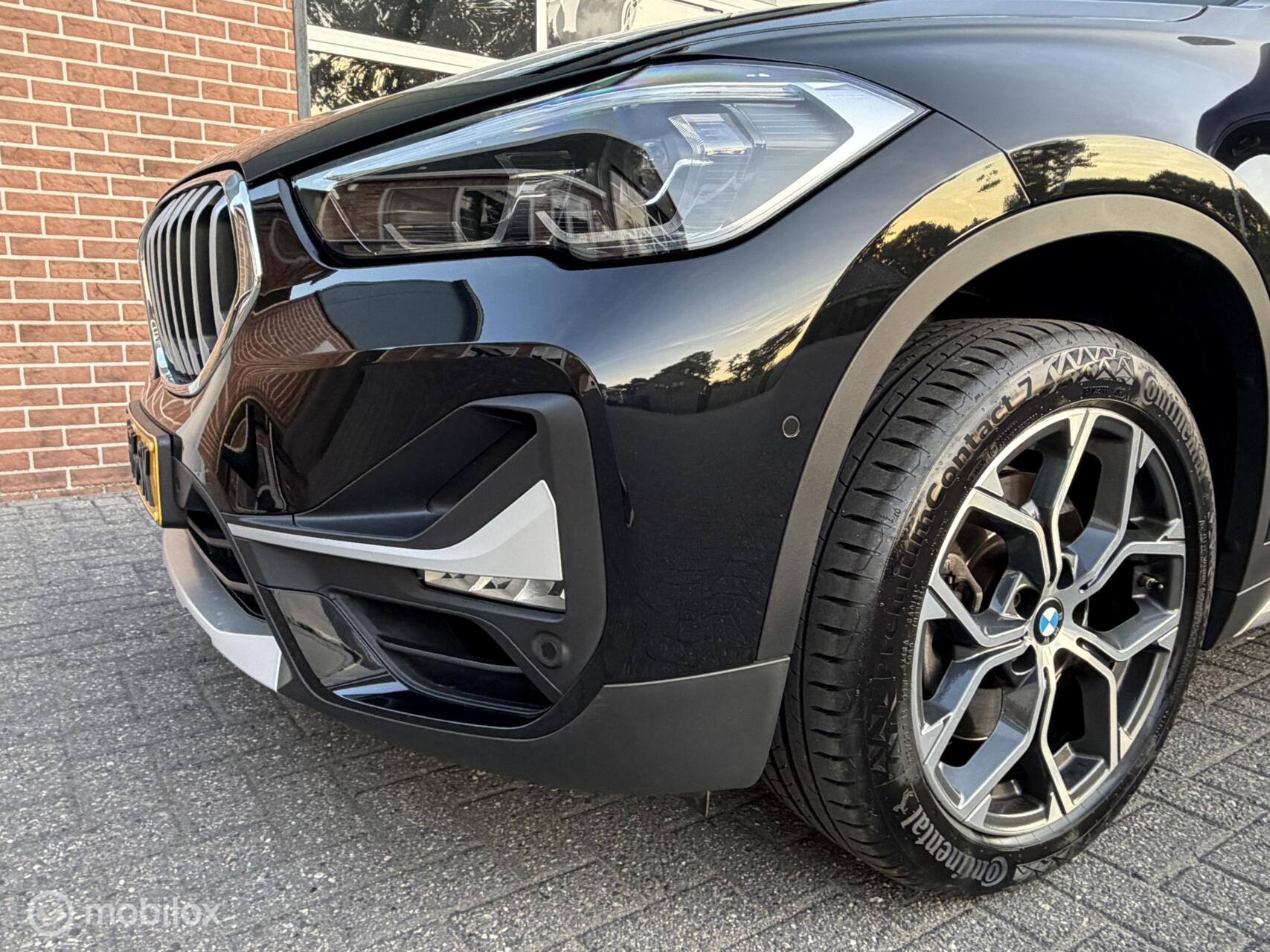 Foto van BMW X1 Sdrive20i