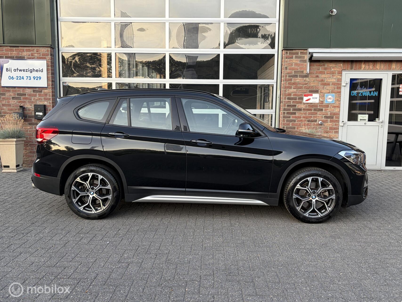 Foto van BMW X1 Sdrive20i