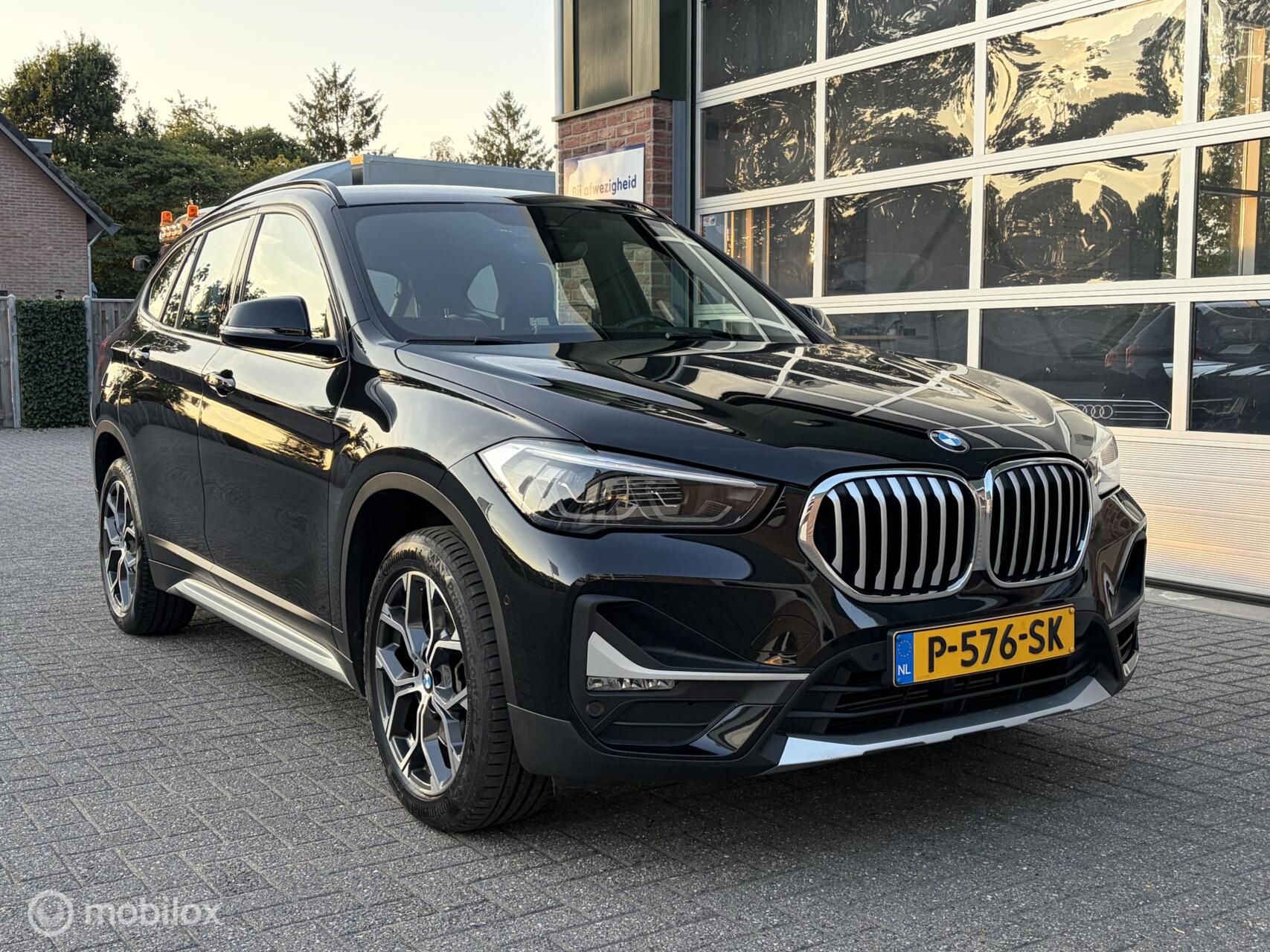 Foto van BMW X1 Sdrive20i