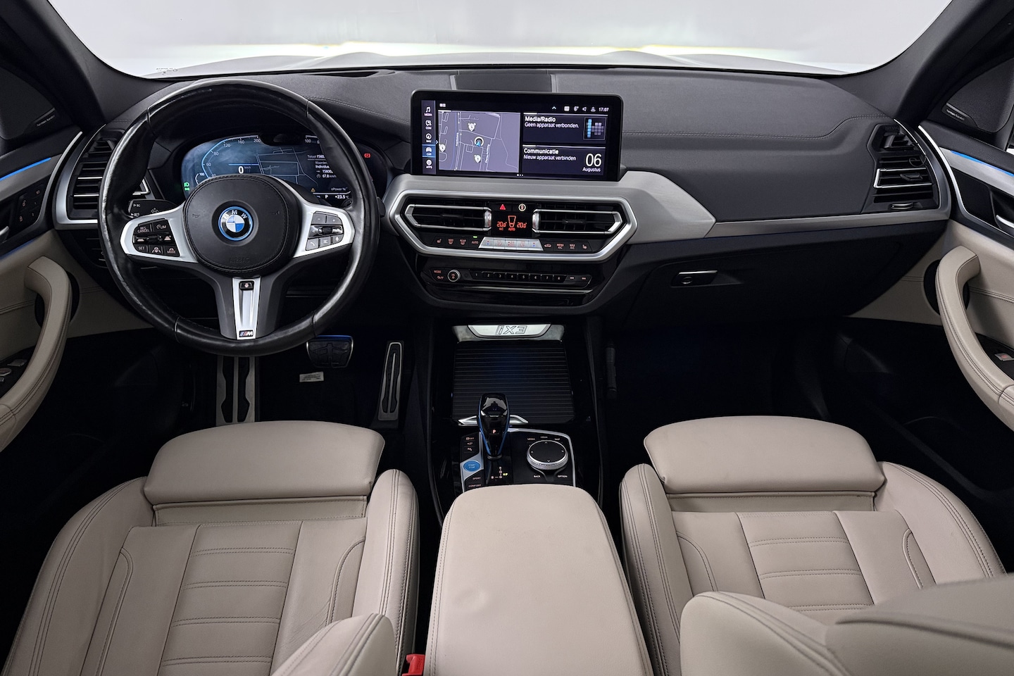 Foto van BMW Ix3