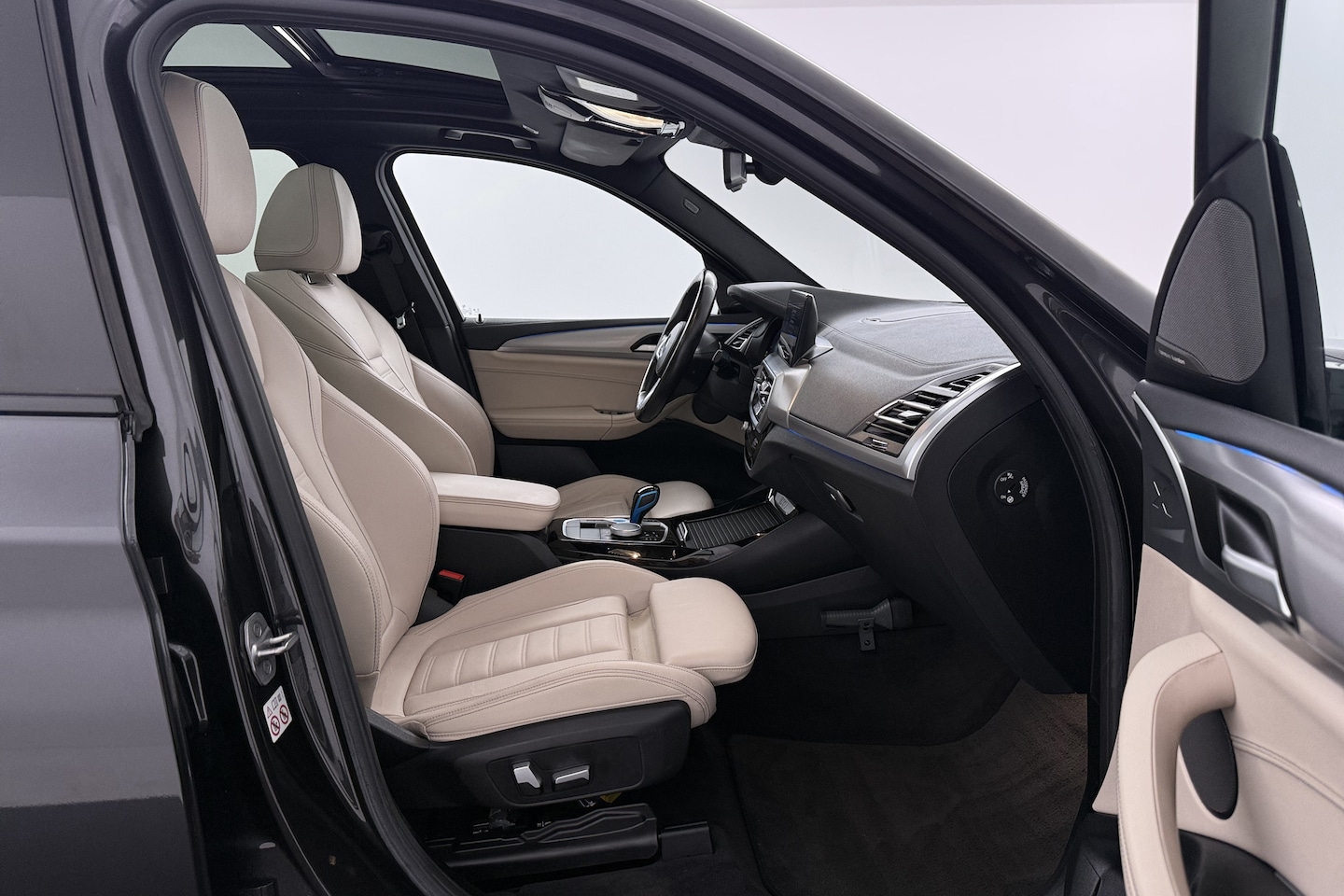 Foto van BMW Ix3