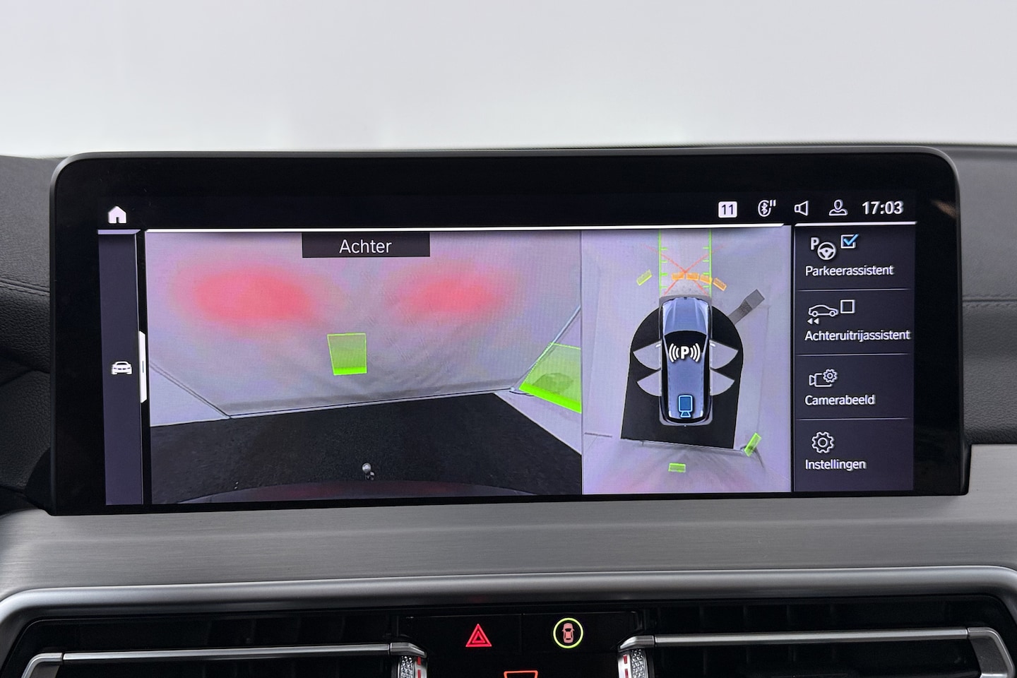 Foto van BMW Ix3