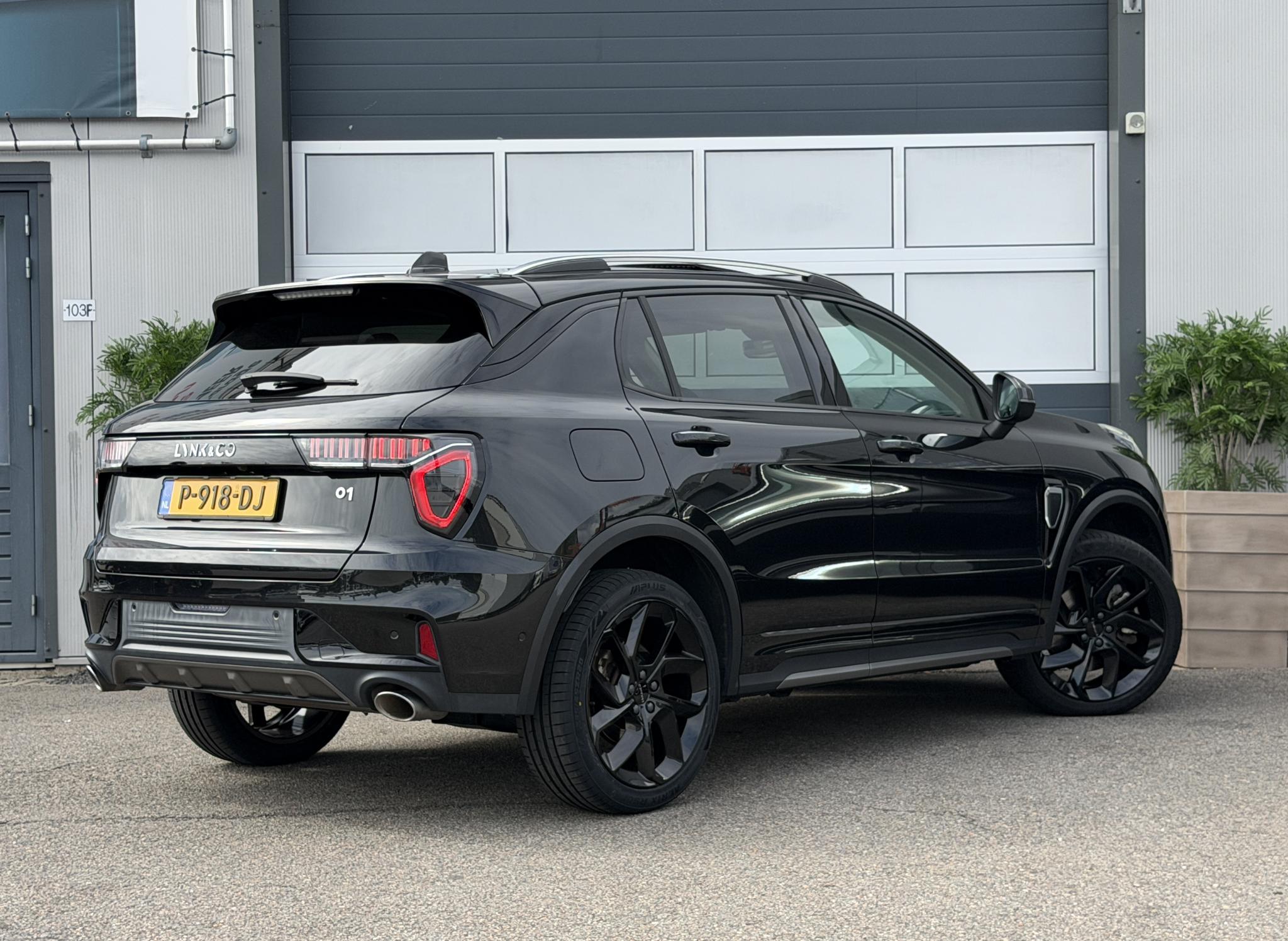 Foto van Lynk&co LYNK & Co 01