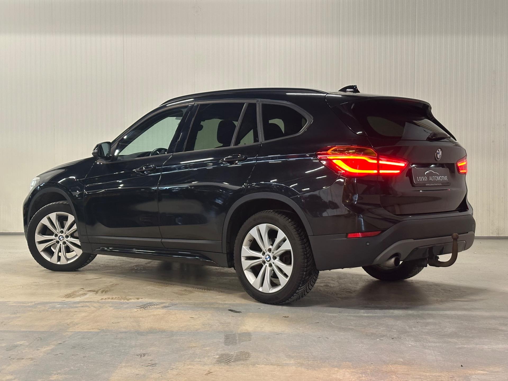 Foto van BMW X1 Sdrive18i