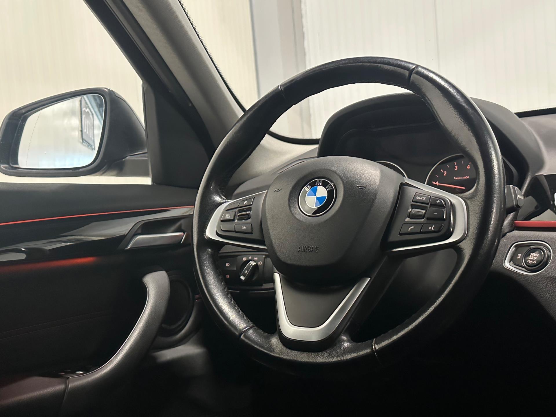 Foto van BMW X1 Sdrive18i