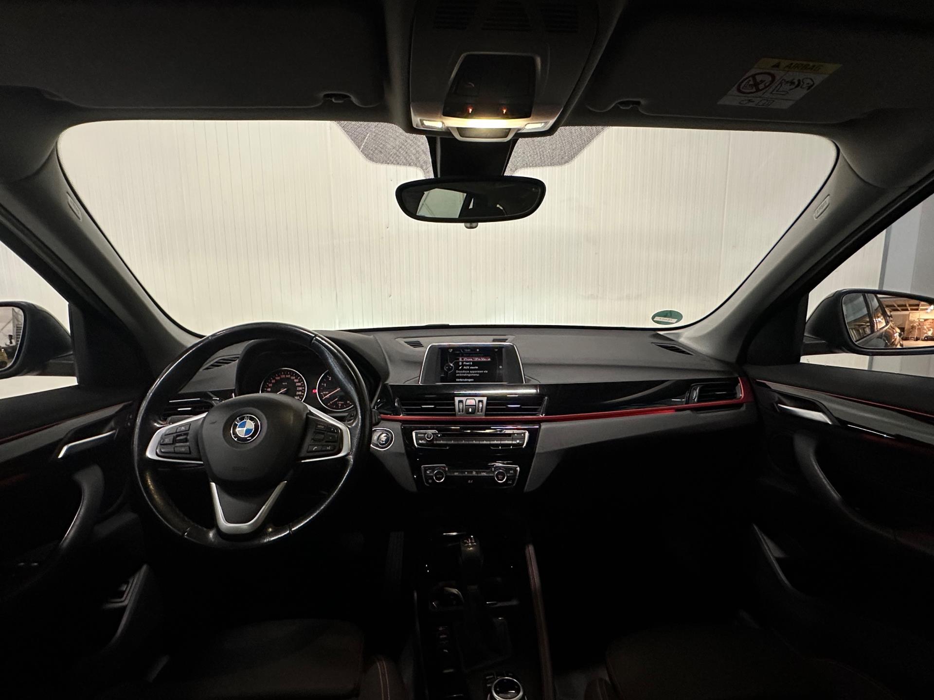 Foto van BMW X1 Sdrive18i