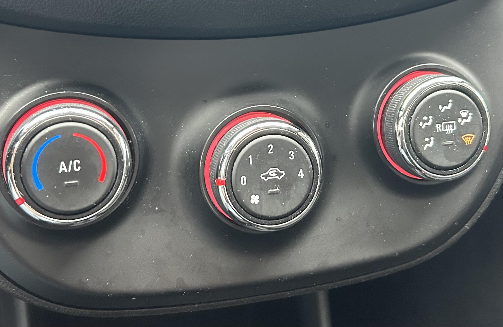Foto van Opel Karl / Viva
