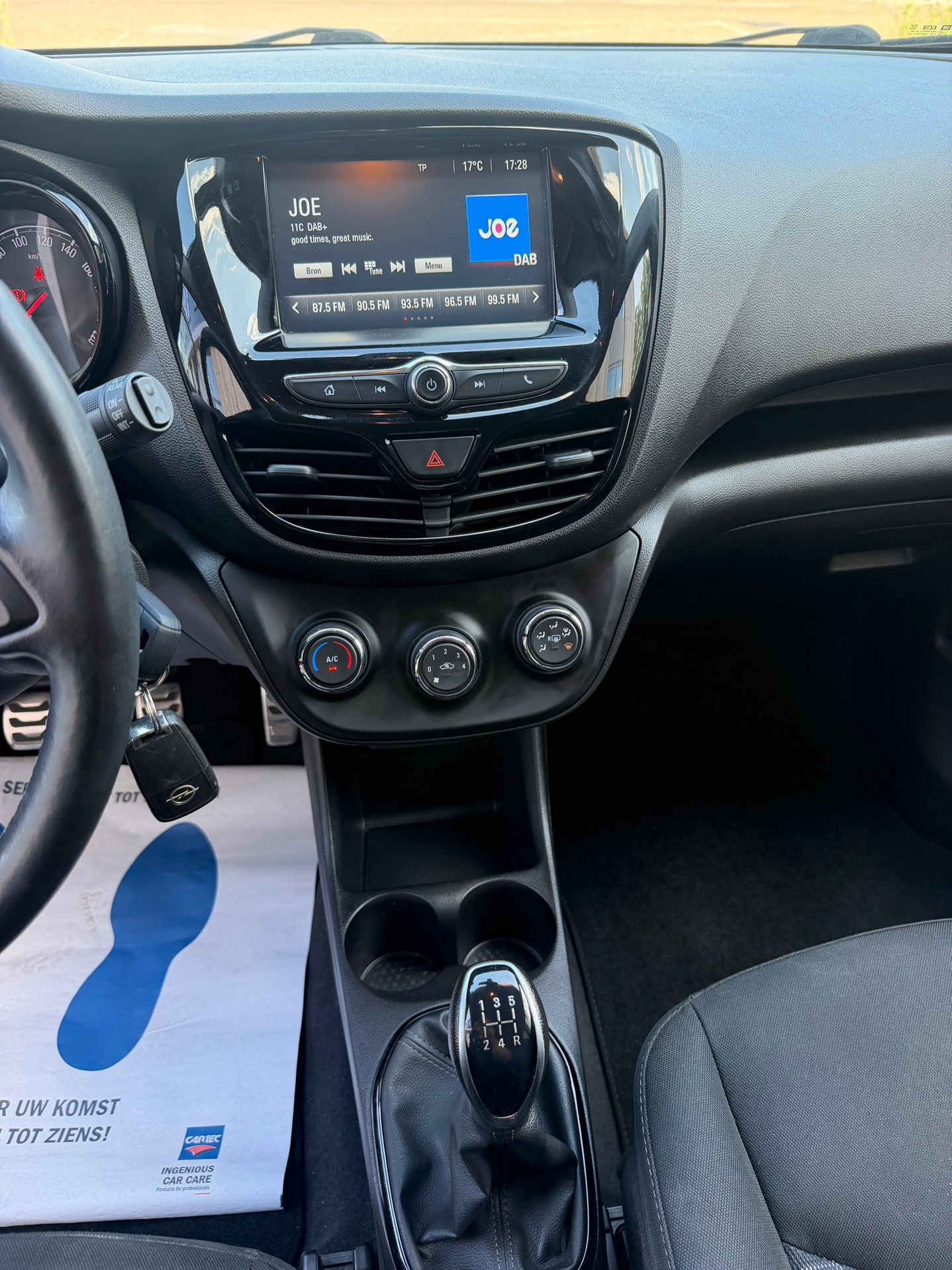 Foto van Opel Karl Rocks