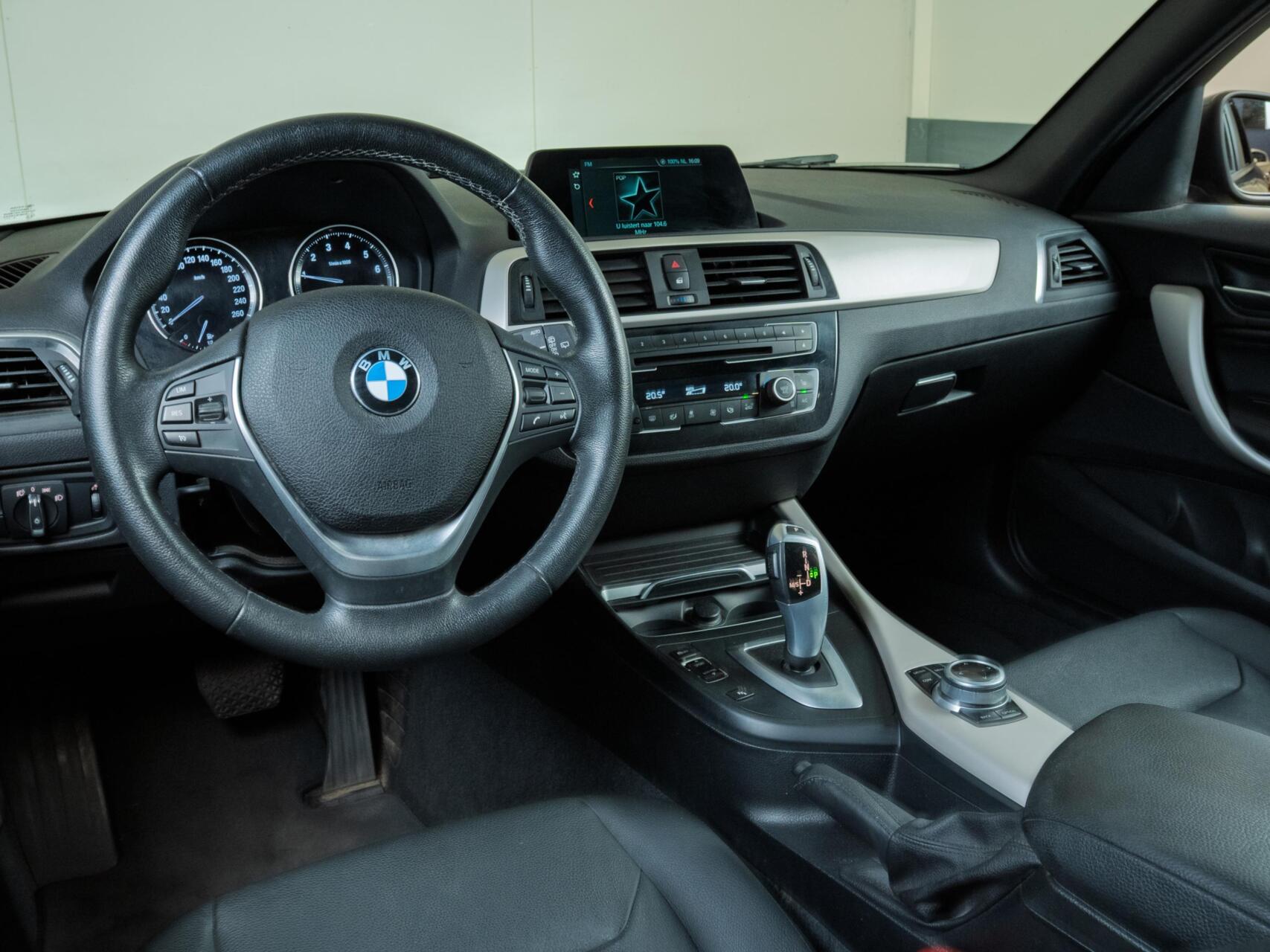 Foto van BMW 118i