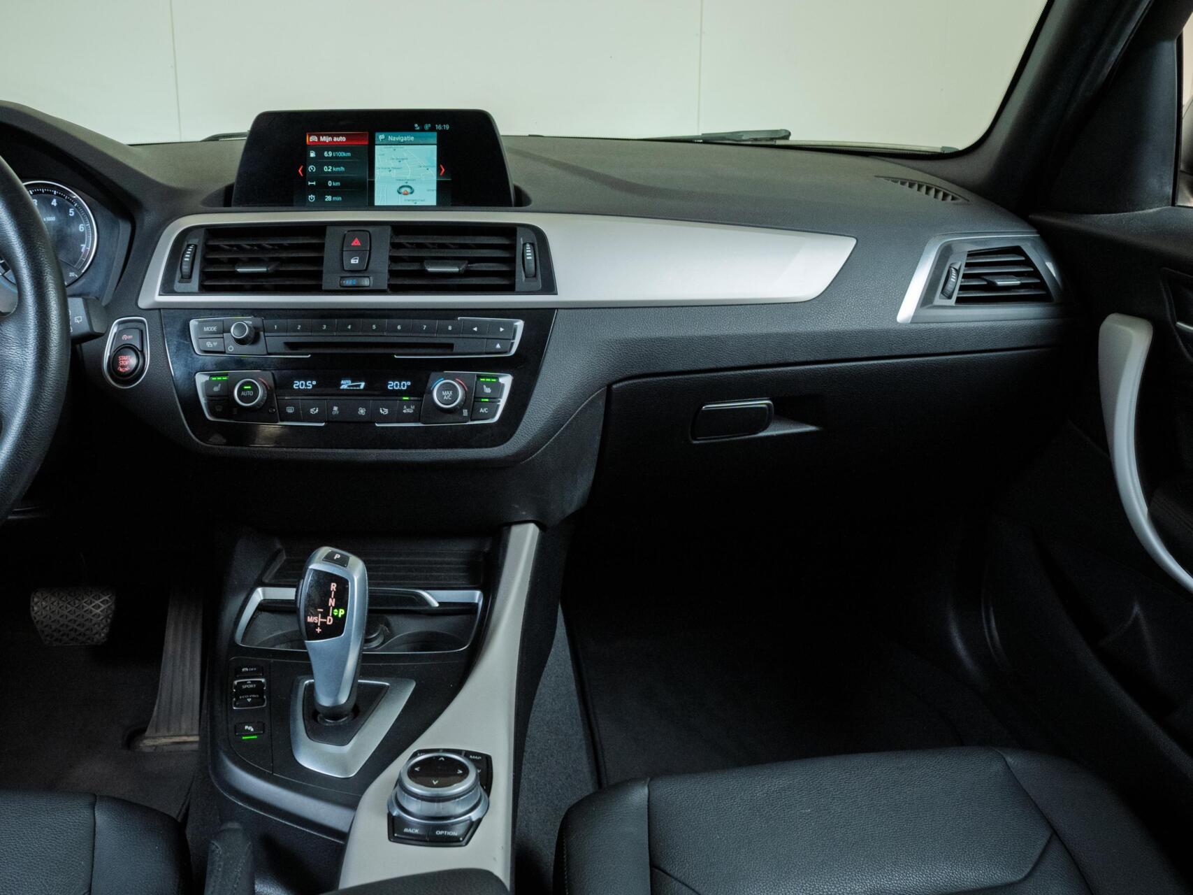 Foto van BMW 118i