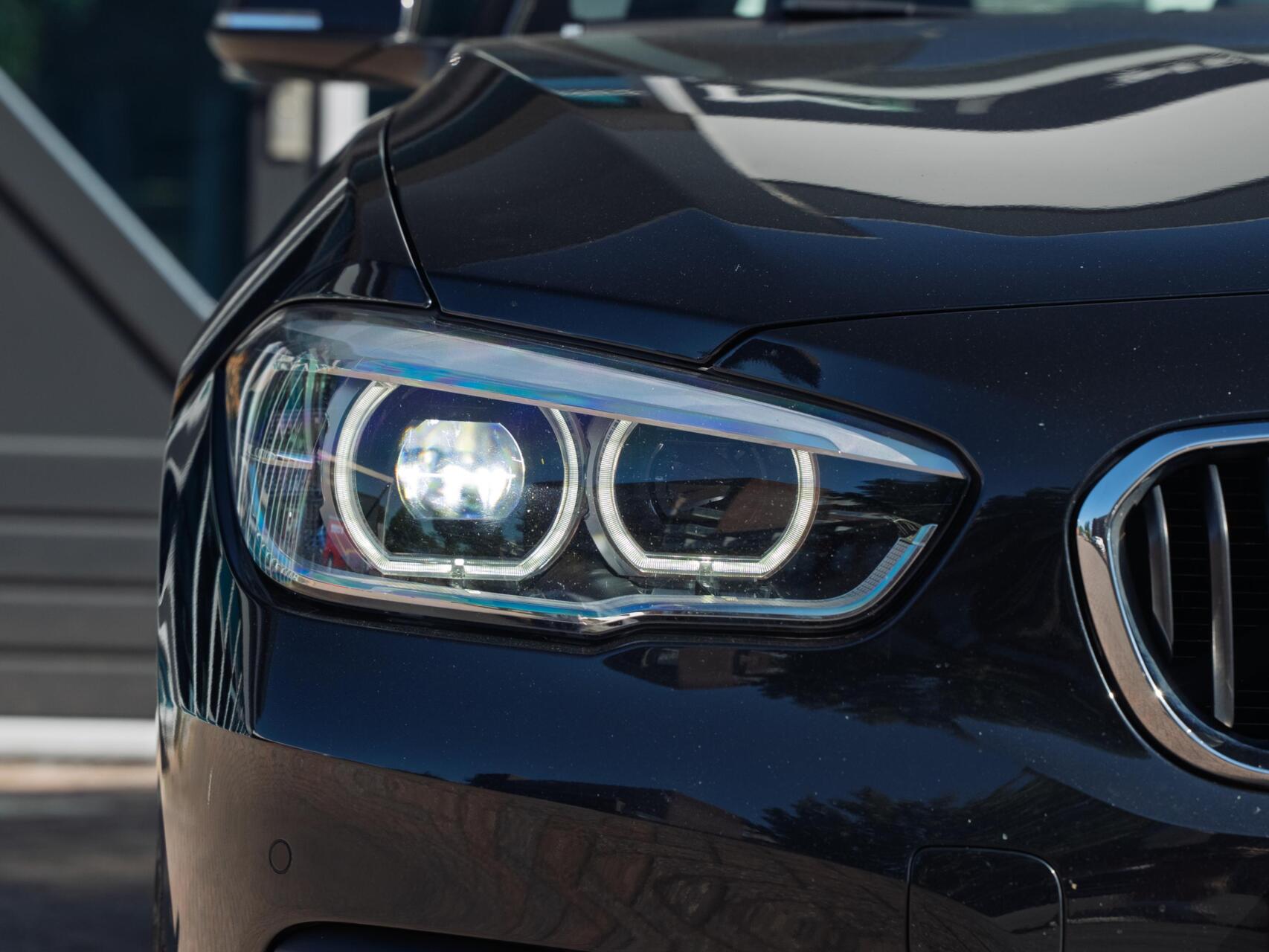 Foto van BMW 118i