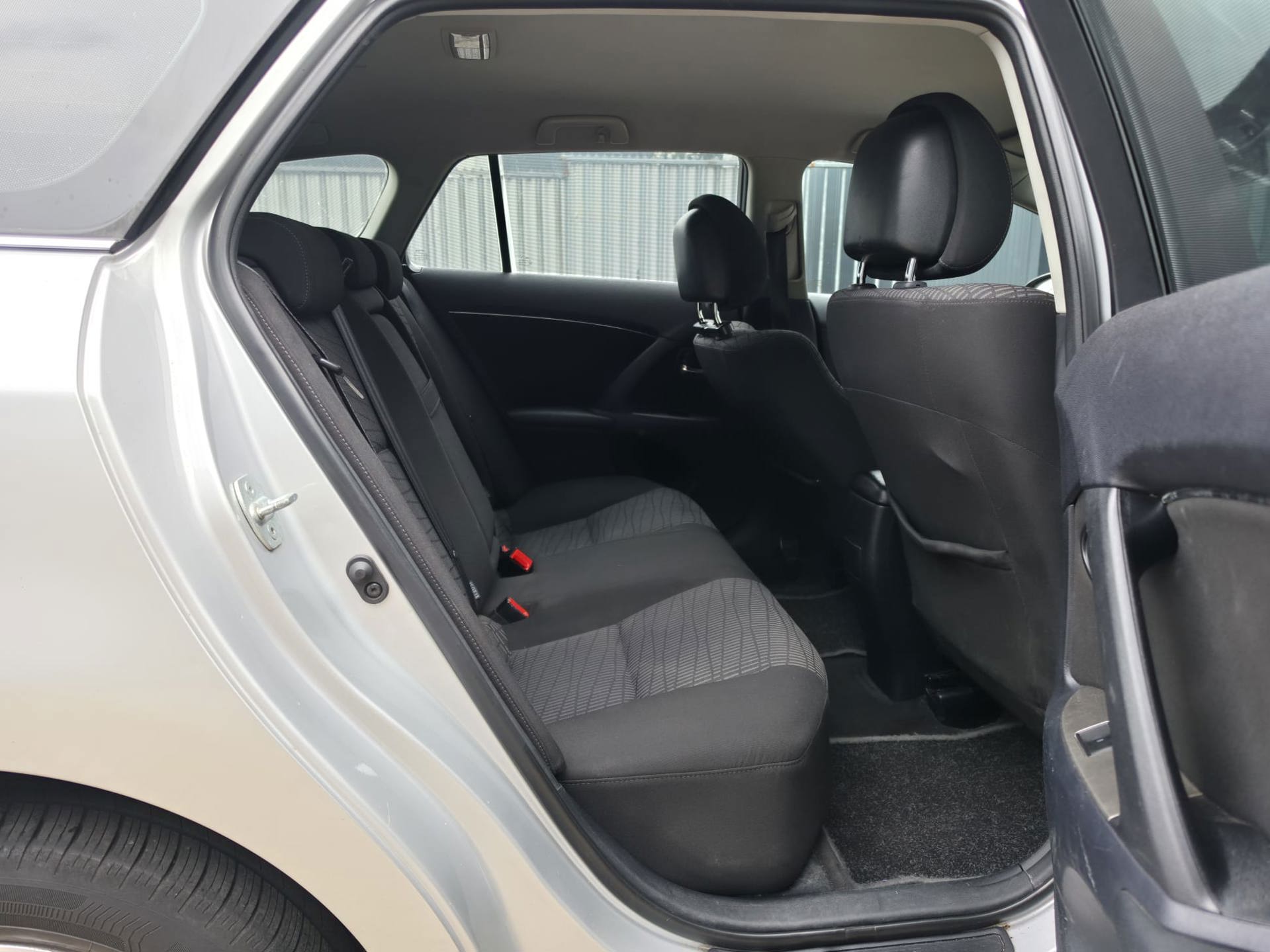Foto van Toyota Toyota Avensis