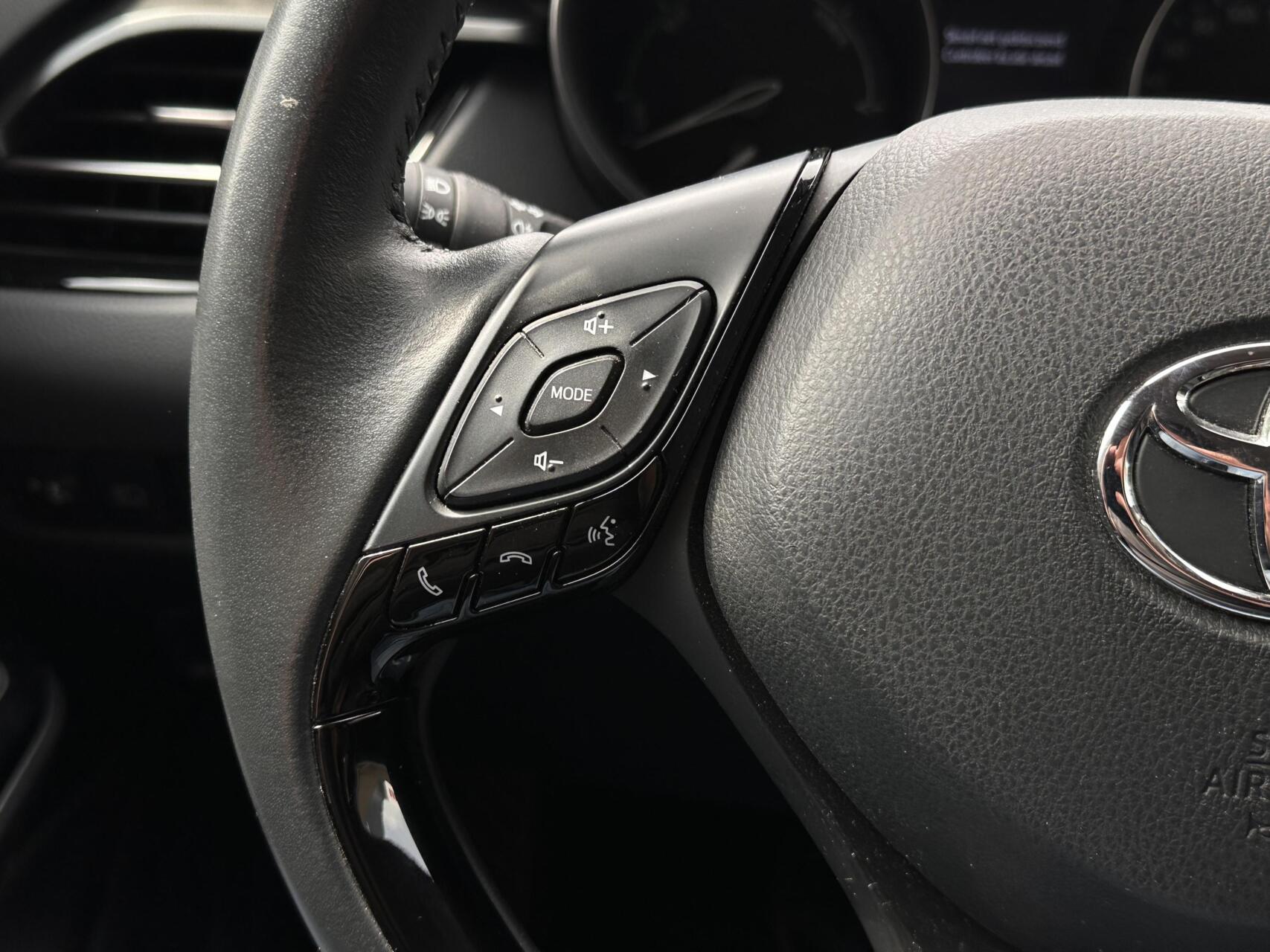 Foto van Toyota Toyota C-hr