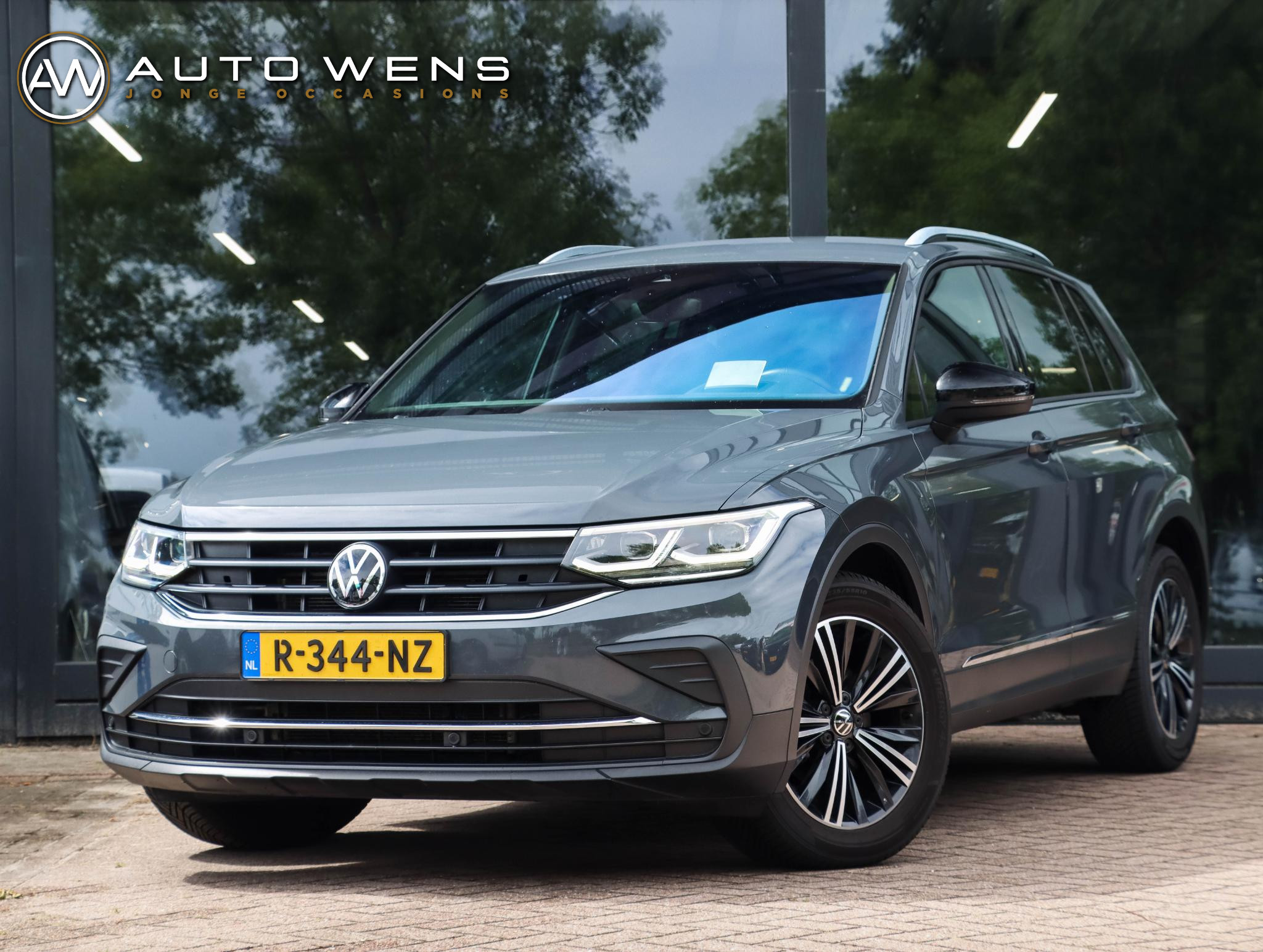 Volkswagen Tiguan 1.5 TSI R-Line Business+ 2022 - voorkant