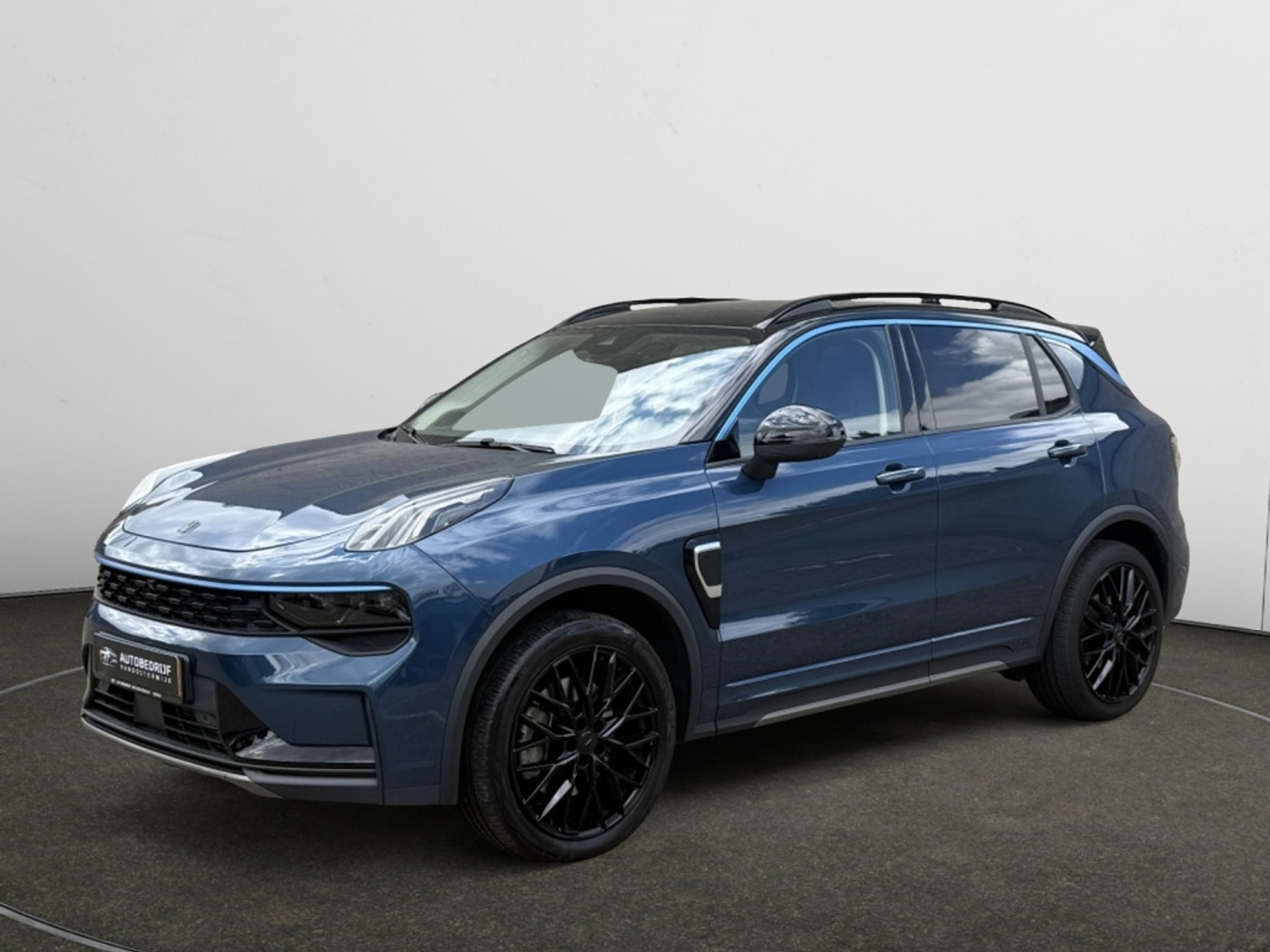 Foto van Lynk&co LYNK & Co 01
