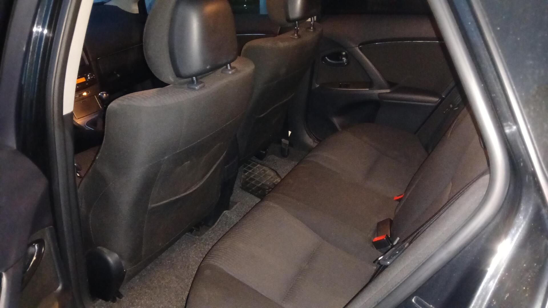 Foto van Toyota Toyota Avensis