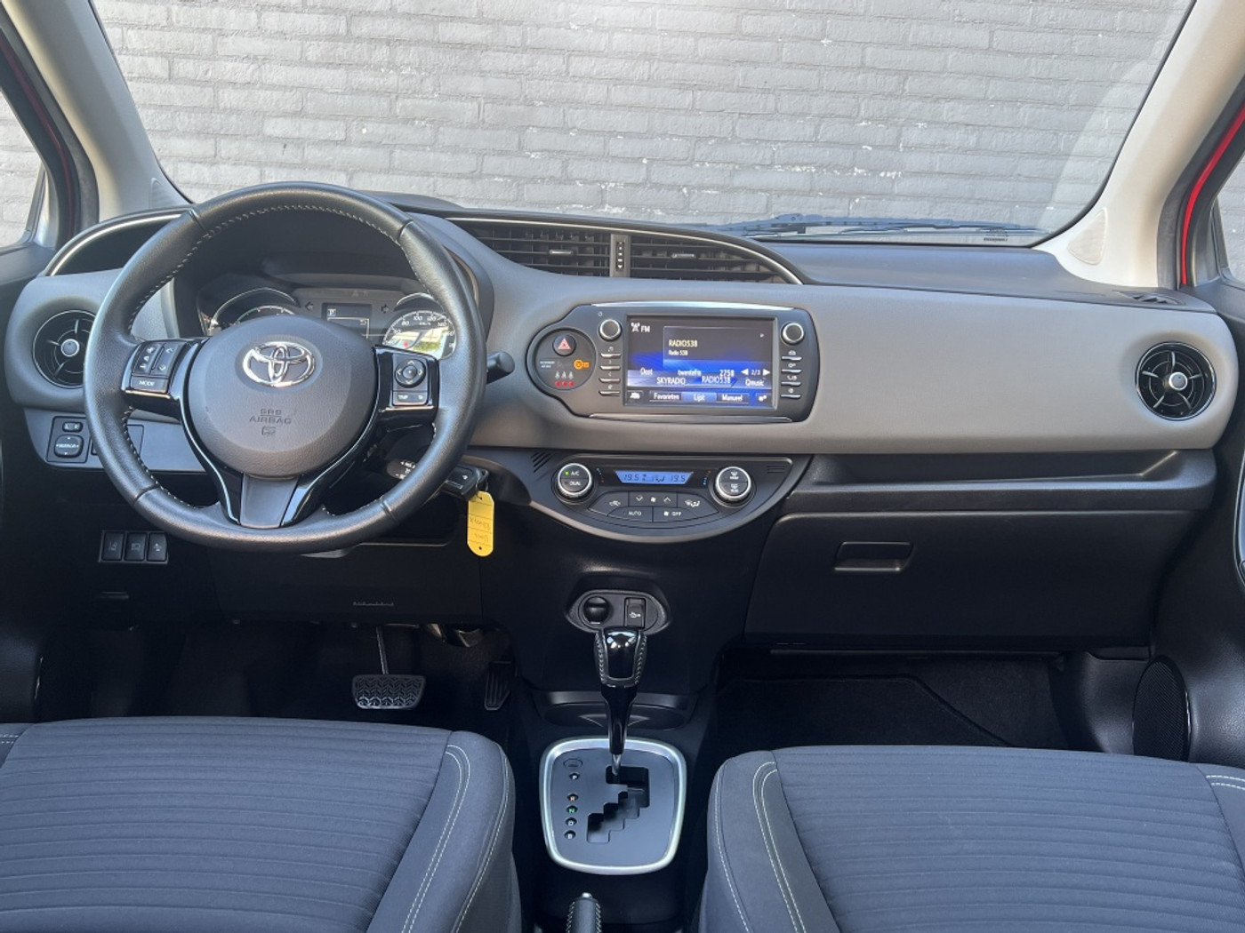 Foto van Toyota Toyota Yaris Hybrid
