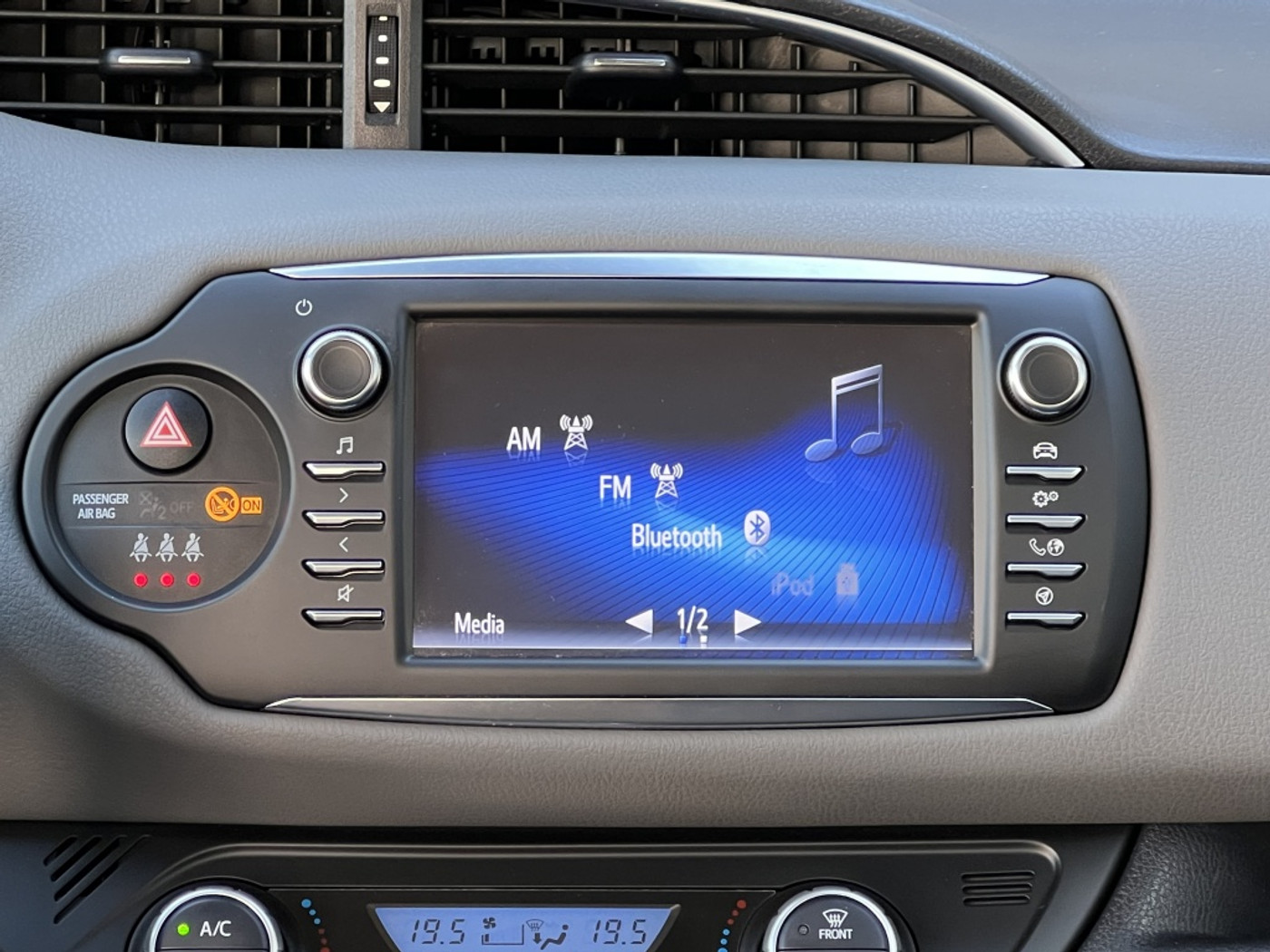 Foto van Toyota Toyota Yaris Hybrid