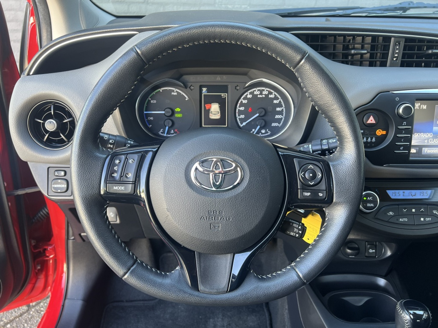 Foto van Toyota Toyota Yaris Hybrid