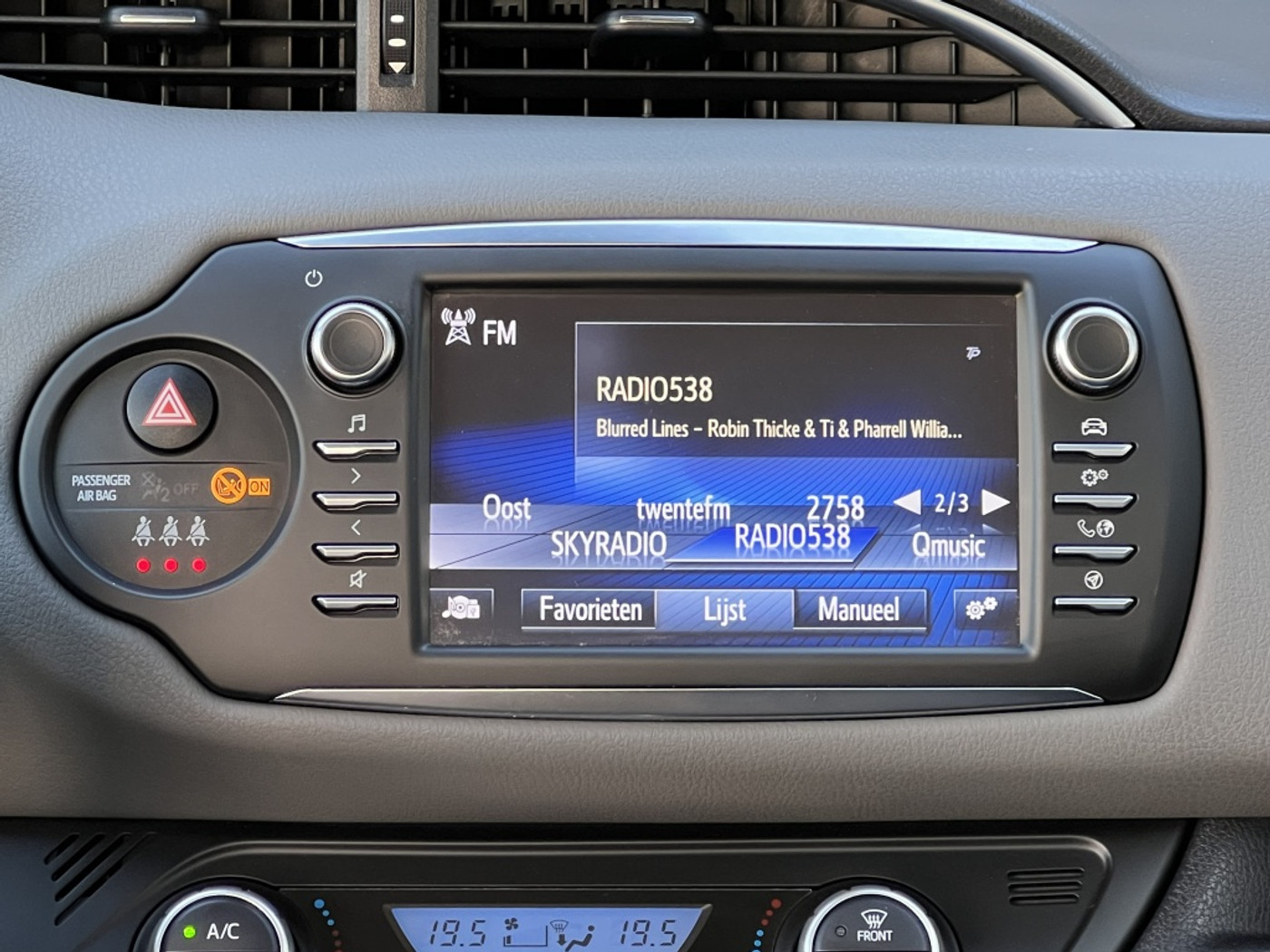 Foto van Toyota Toyota Yaris Hybrid