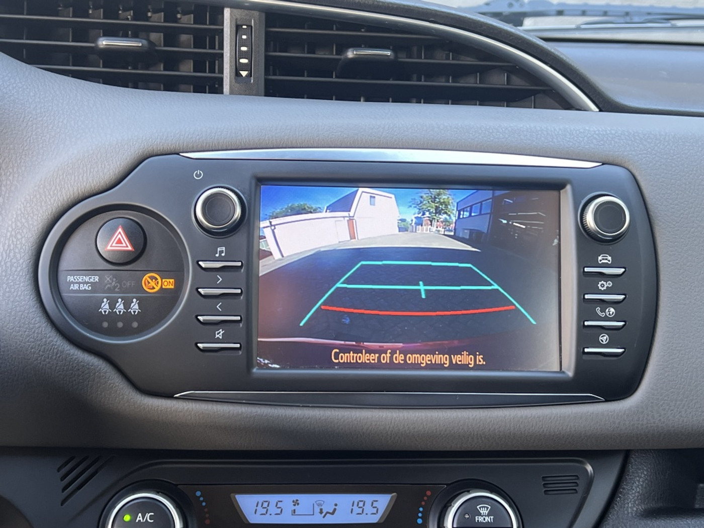 Foto van Toyota Toyota Yaris Hybrid