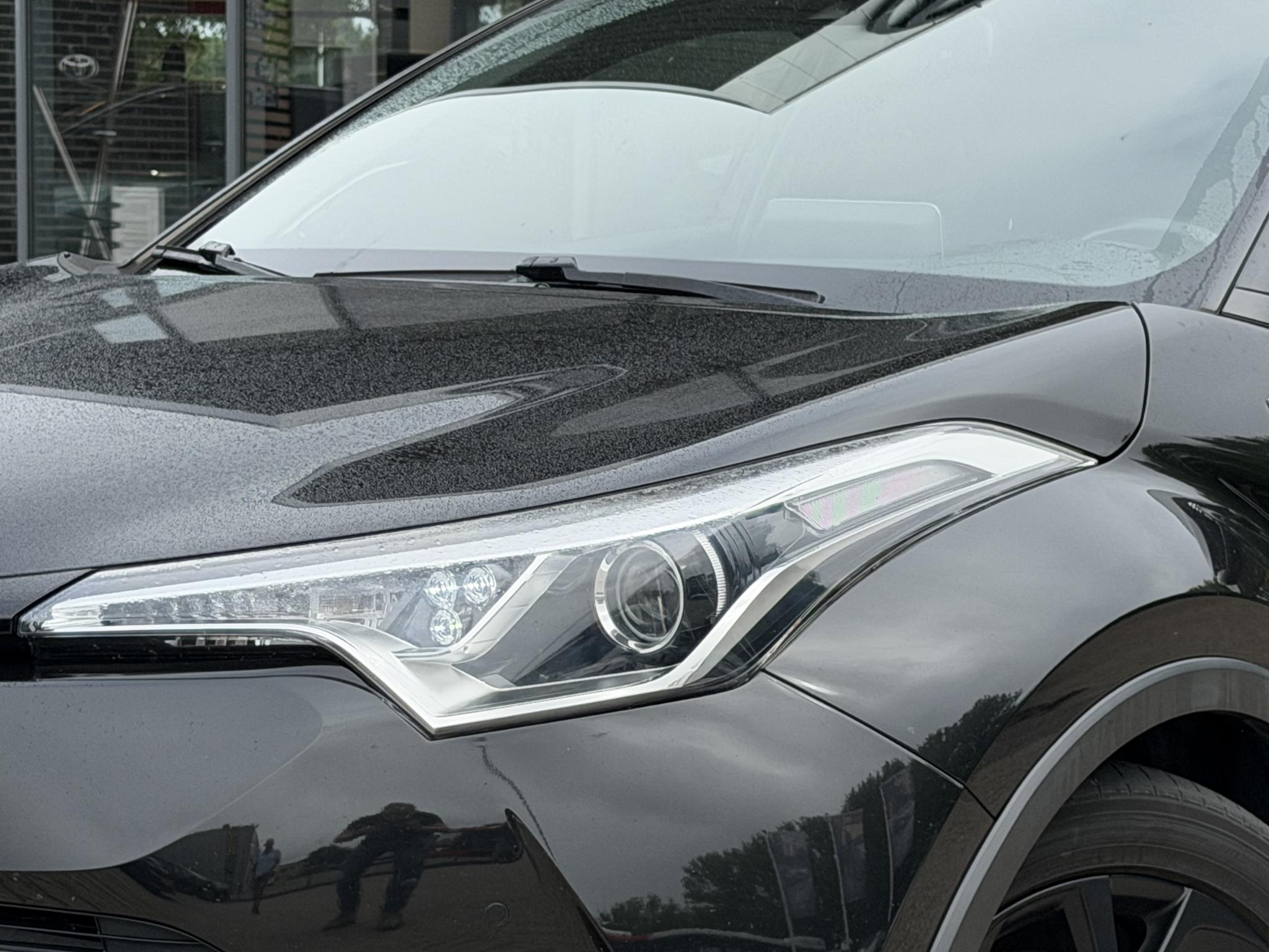 Foto van Toyota Toyota C-hr