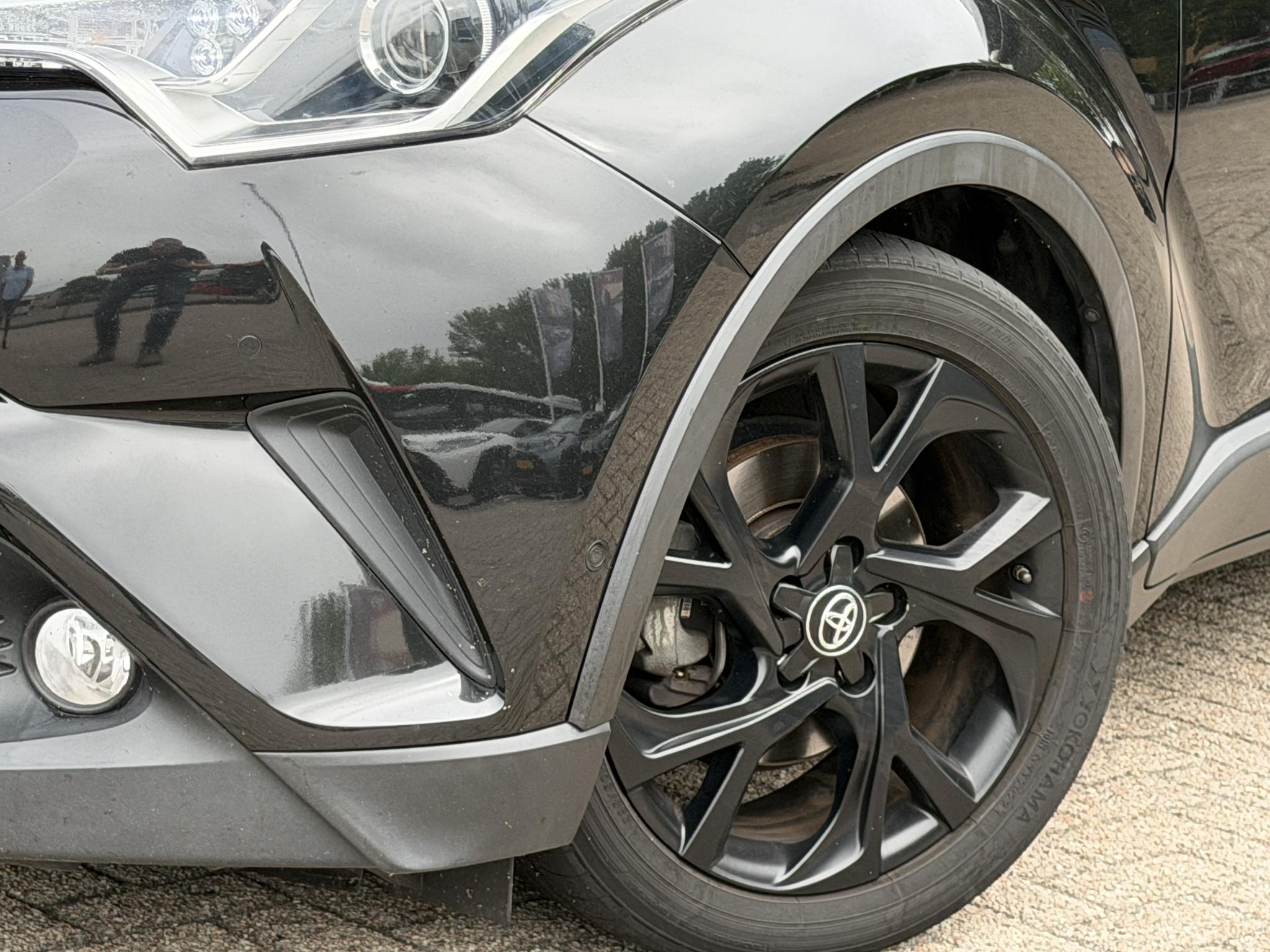 Foto van Toyota Toyota C-hr