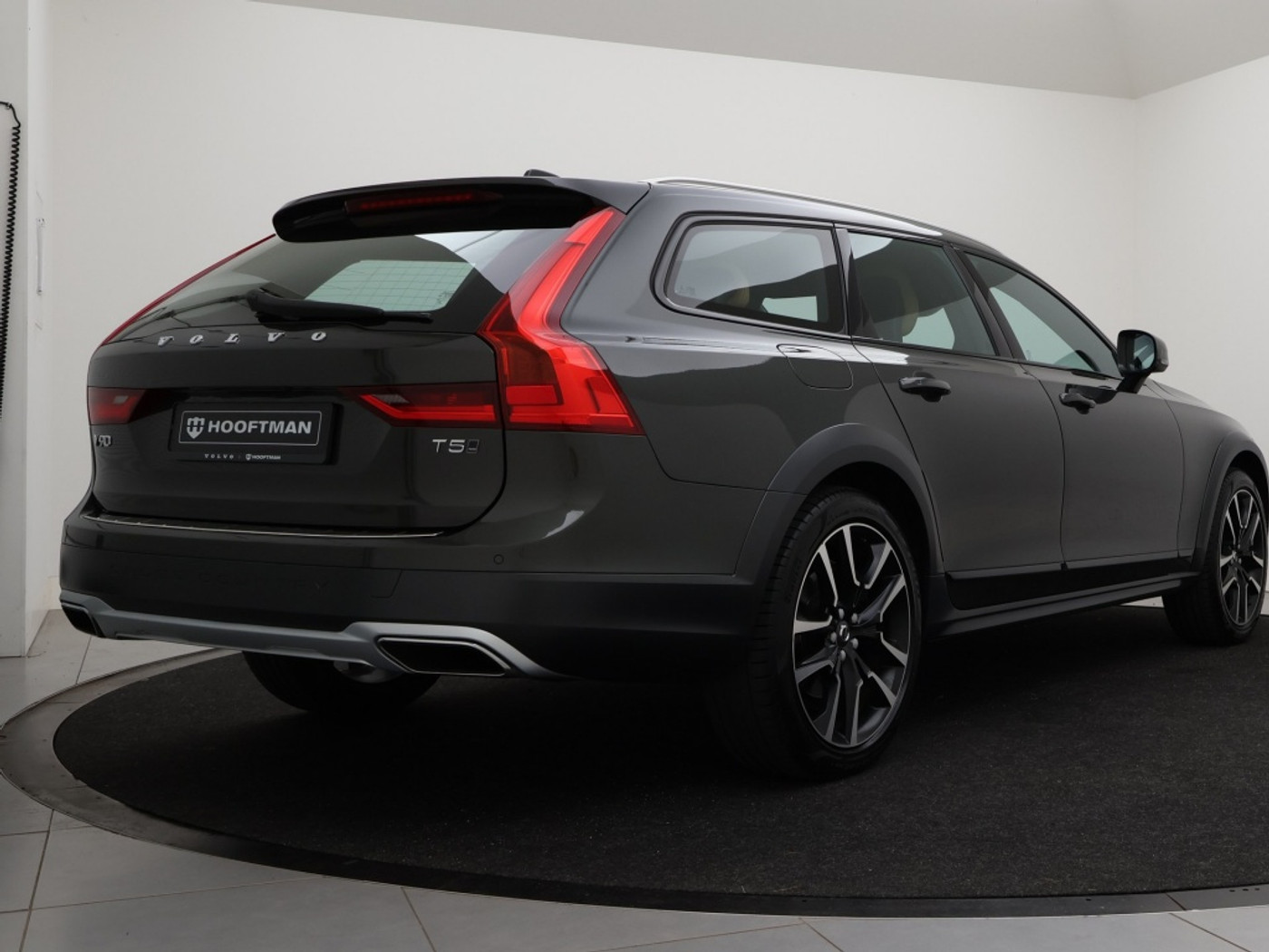 Foto van Volvo V90 Cross Country