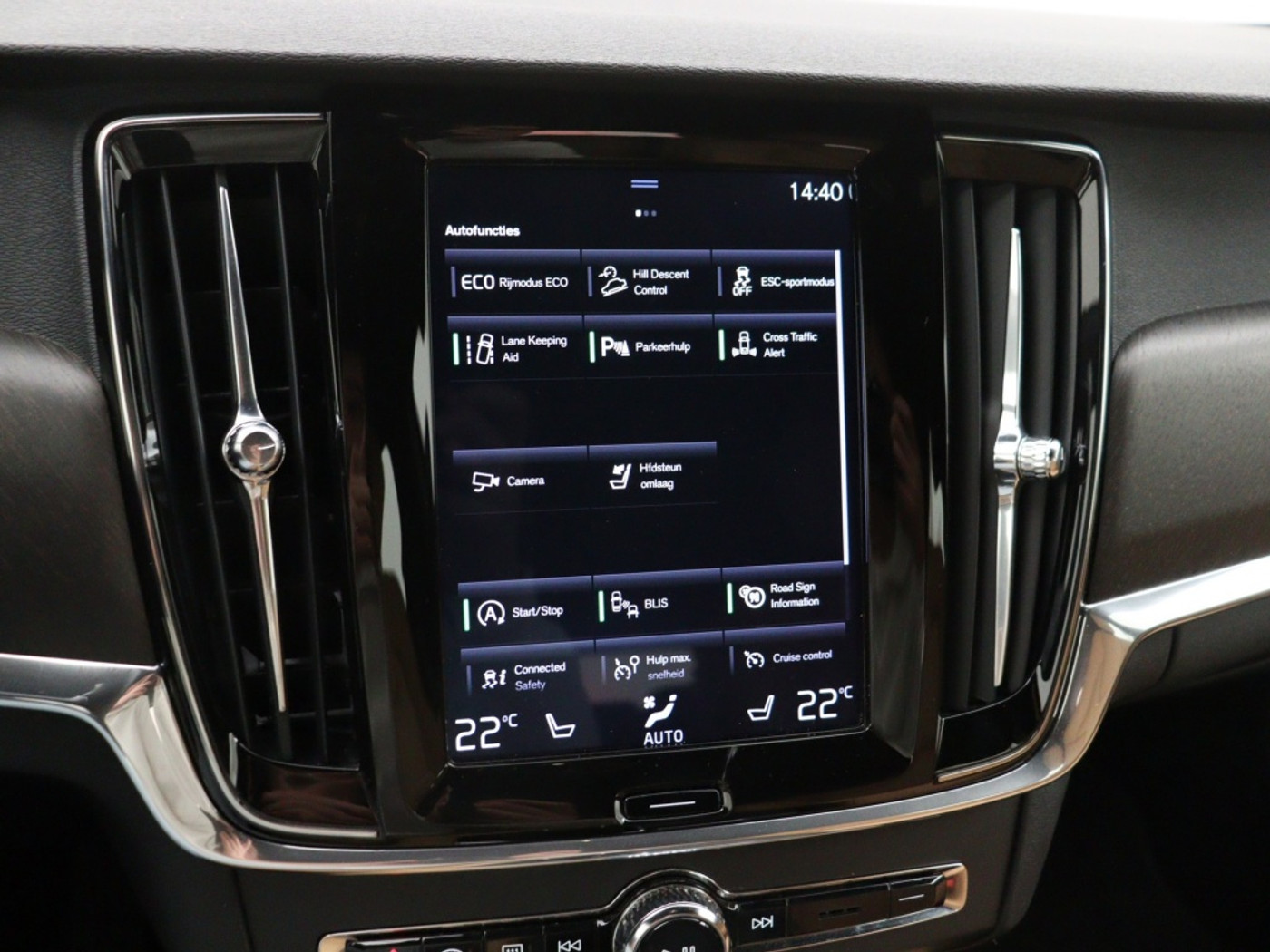 Foto van Volvo V90 Cross Country