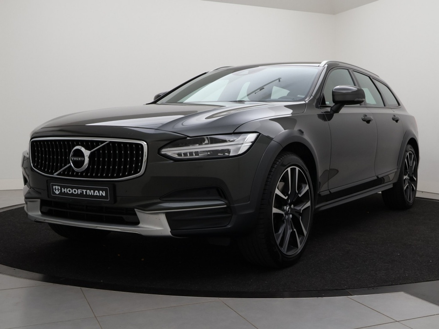 Foto van Volvo V90 Cross Country